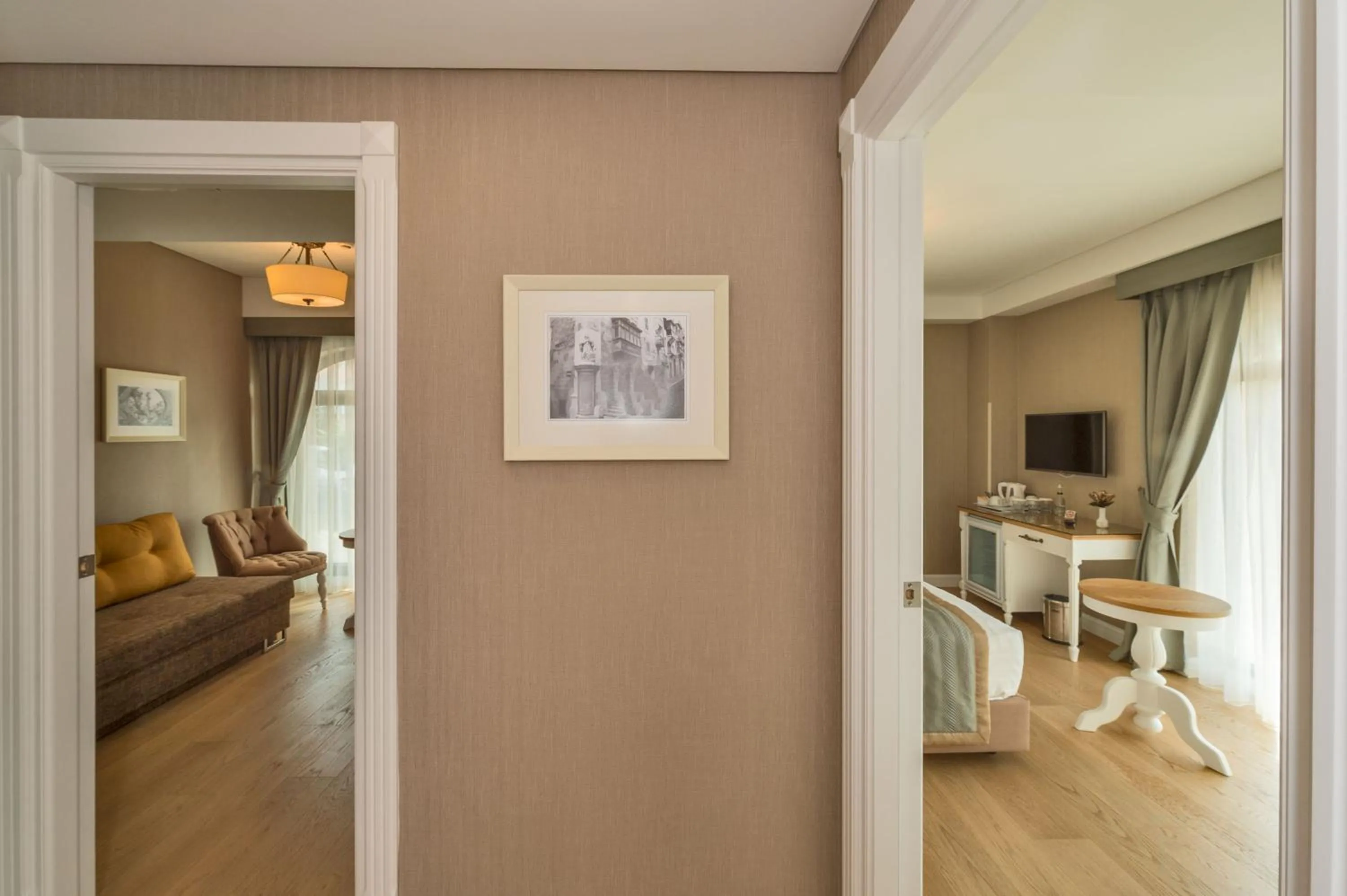 Decorative detail in Hanna Hotel