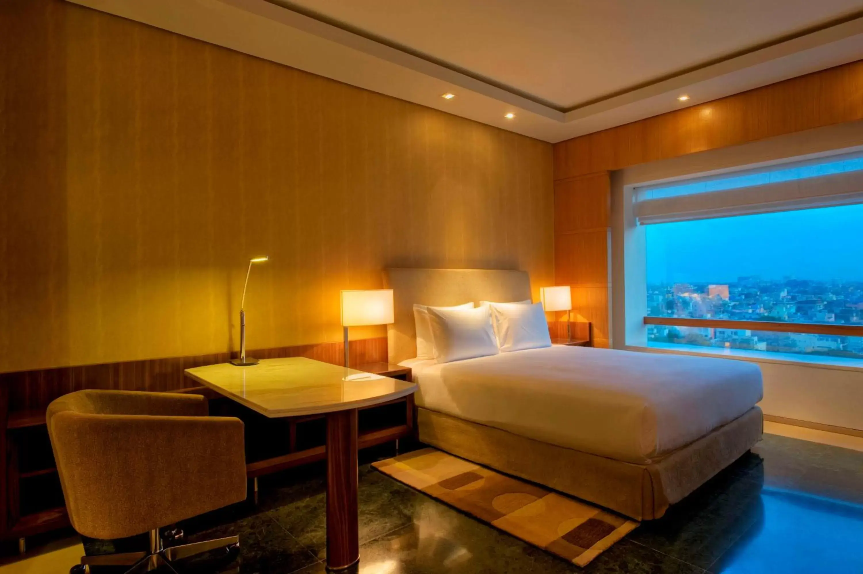 Bedroom, Bed in Hyatt Regency Chennai