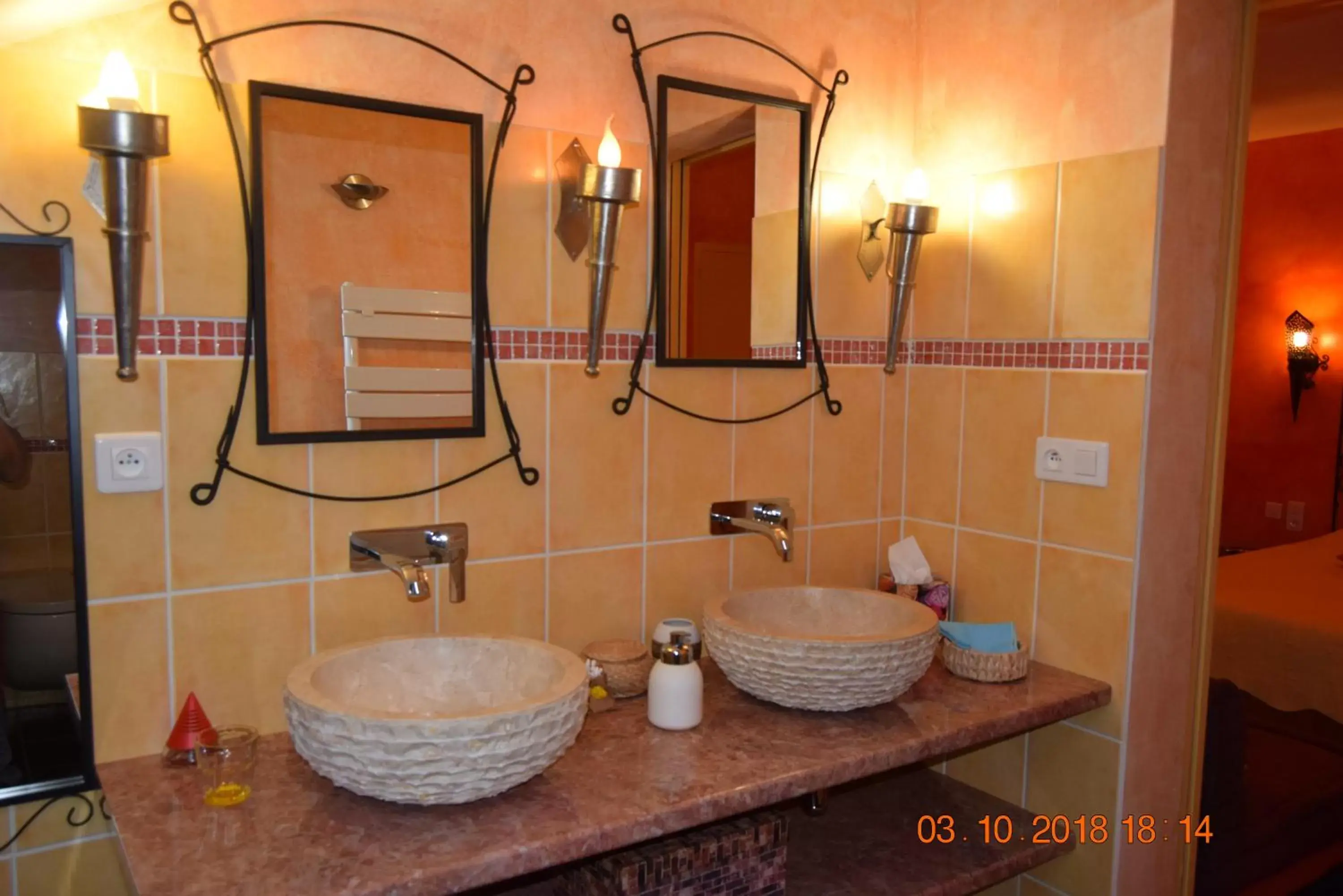 Bathroom in Le Nid de l'Ecureuil