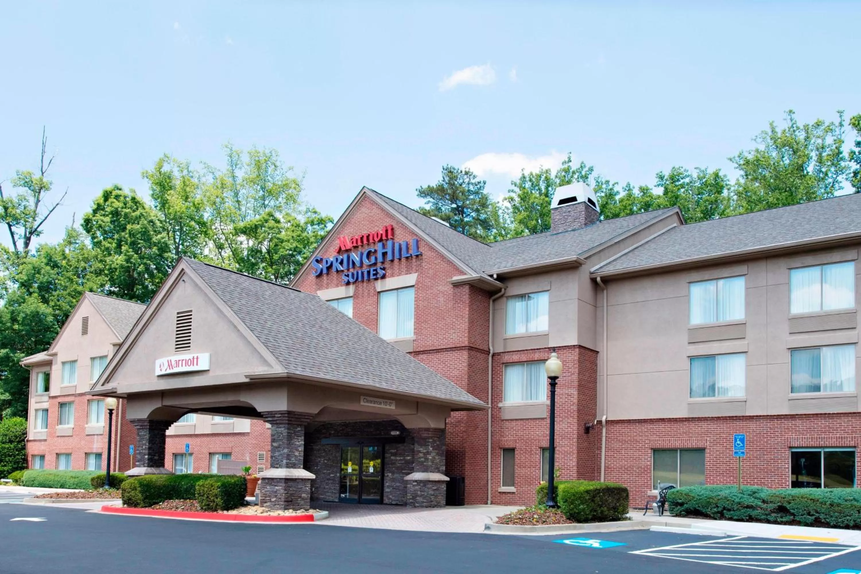 Property building in SpringHill Suites by Marriott Atlanta Alpharetta