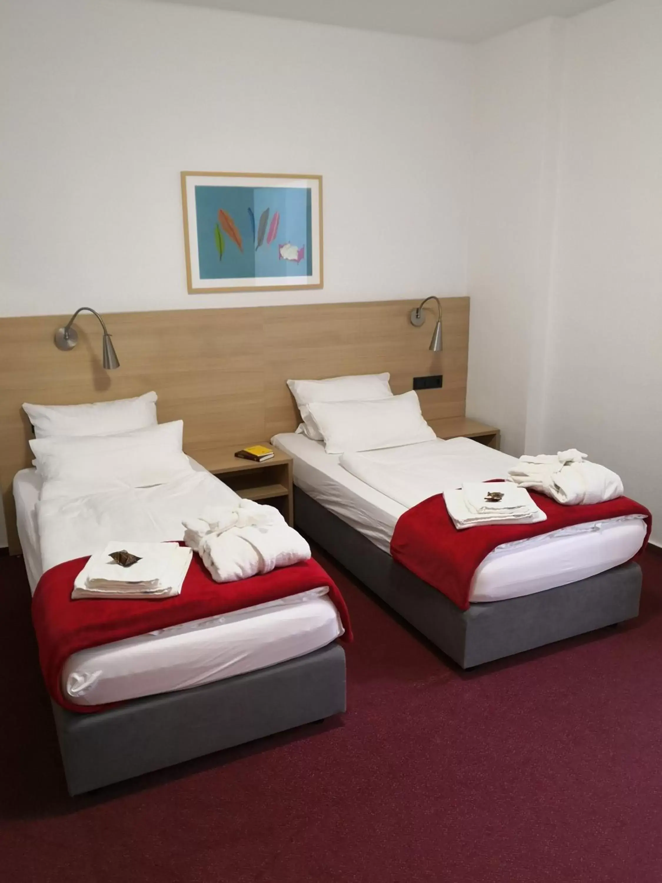 Photo of the whole room, Bed in Hotel Haus vom Guten Hirten