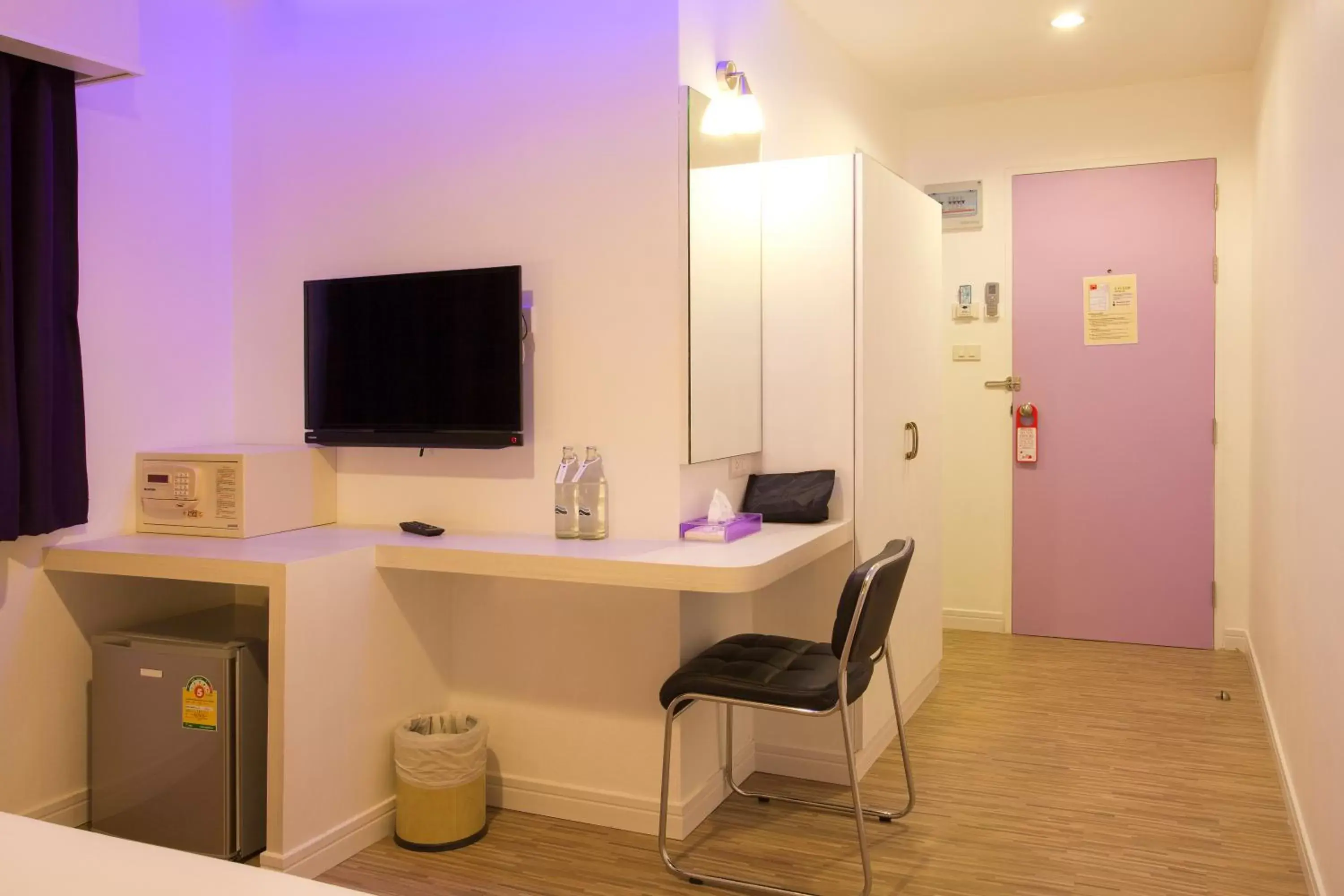 Photo of the whole room in Holidays Home Photo of the whole room in Holidays Home