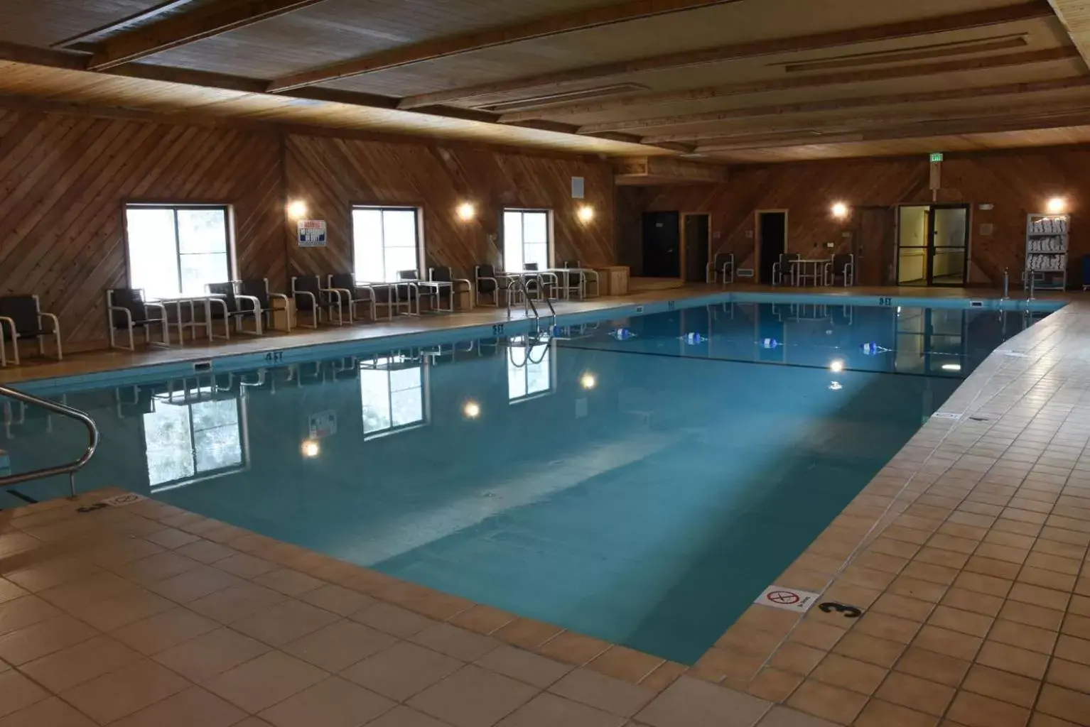 Swimming Pool in Woodside Dells Hotel & Suites