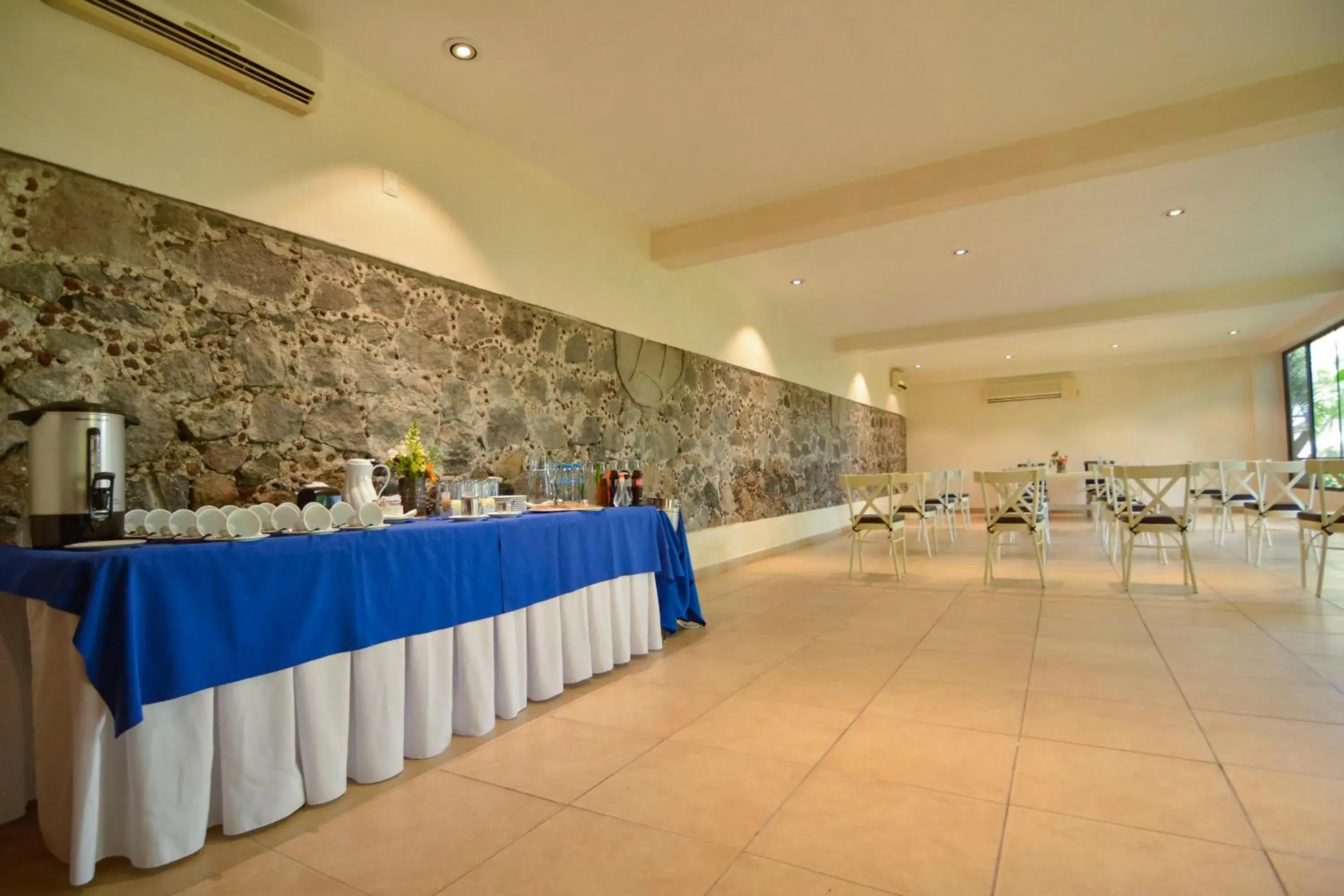 Meeting/conference room, Banquet Facilities in Hotel Coral Cuernavaca Resort & Spa