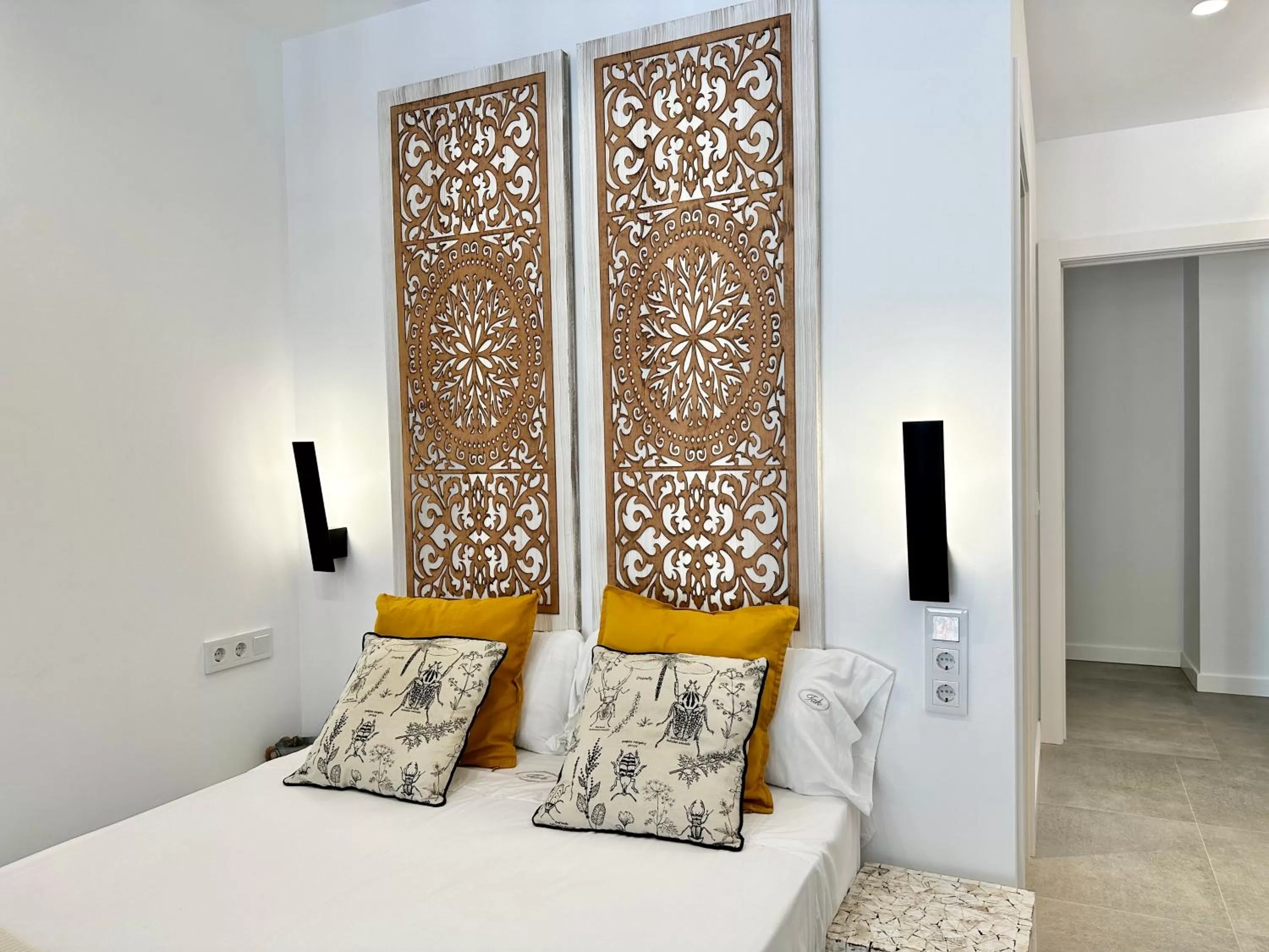 Bedroom, Bed in Loft 18 Beachfront Marbella Center
