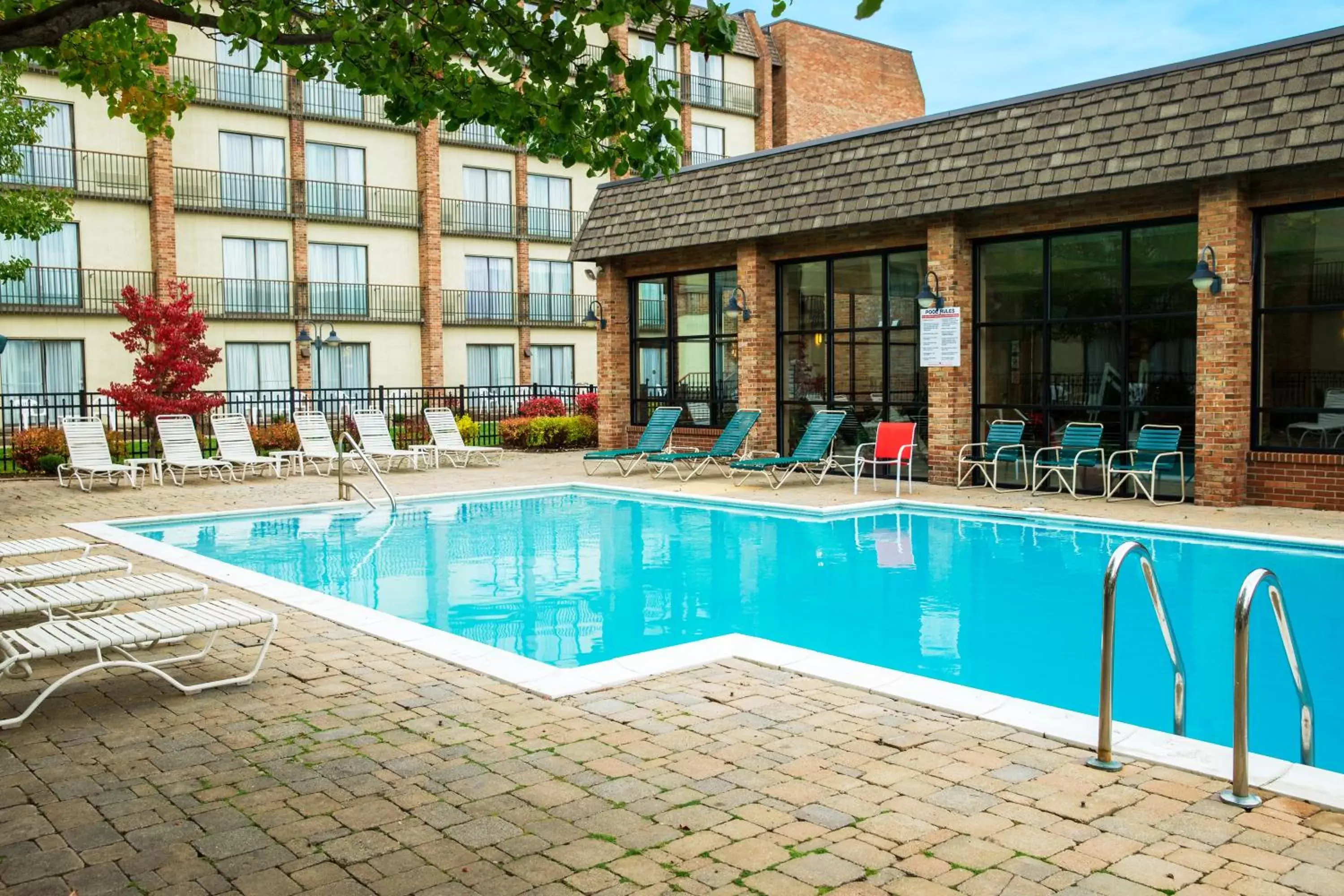 Swimming pool in RIT Inn & Conference Center Swimming pool in RIT Inn & Conference Center