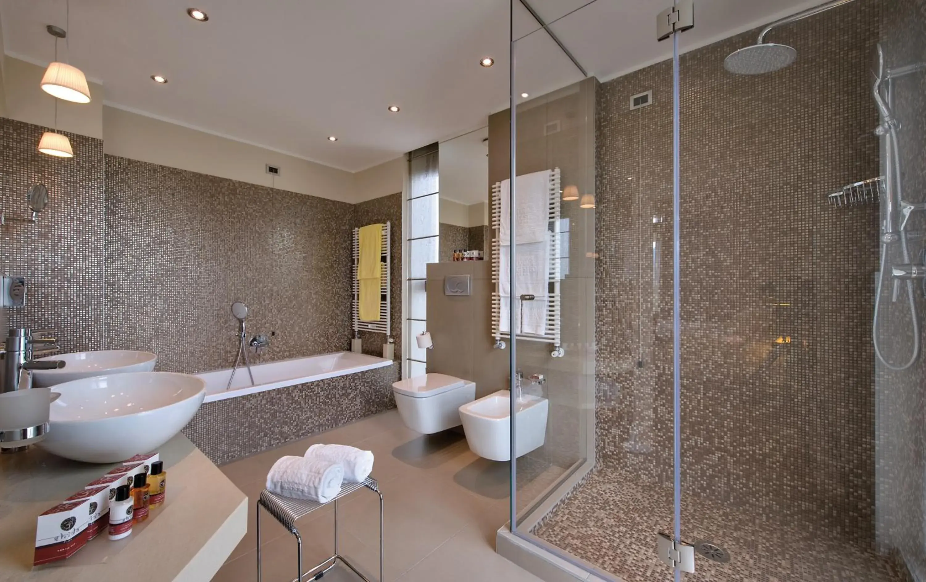 Shower, Bathroom in Esplanade Tergesteo - Luxury Retreat