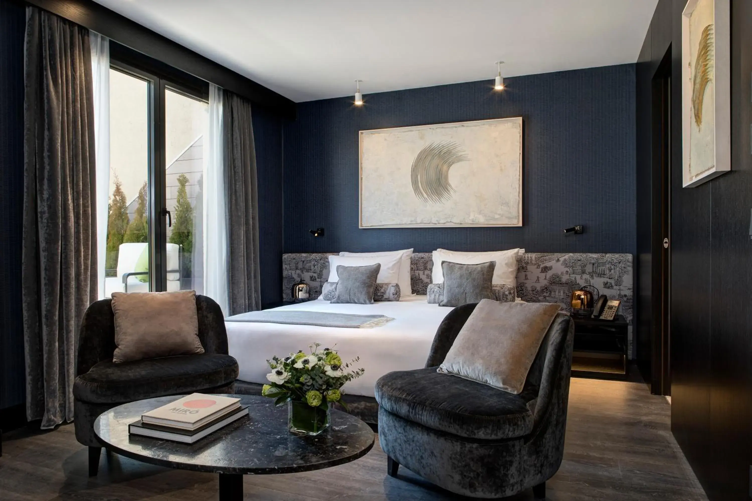 Photo of the whole room, Bed in Casa Almagro by The Pavilions Hotels & Resorts Photo of the whole room, Bed in Casa Almagro by The Pavilions Hotels & Resorts