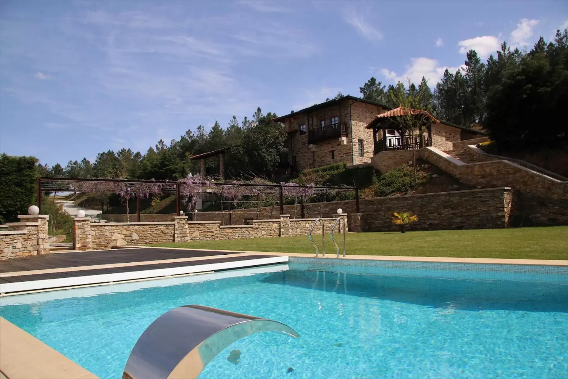 Swimming pool, Property Building in O Casario