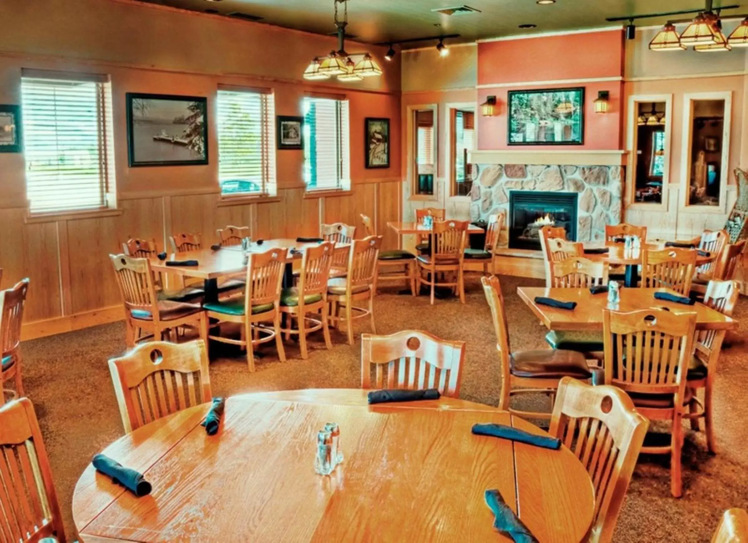 Restaurant/Places to Eat in Arrowwood Lodge at Brainerd Lakes