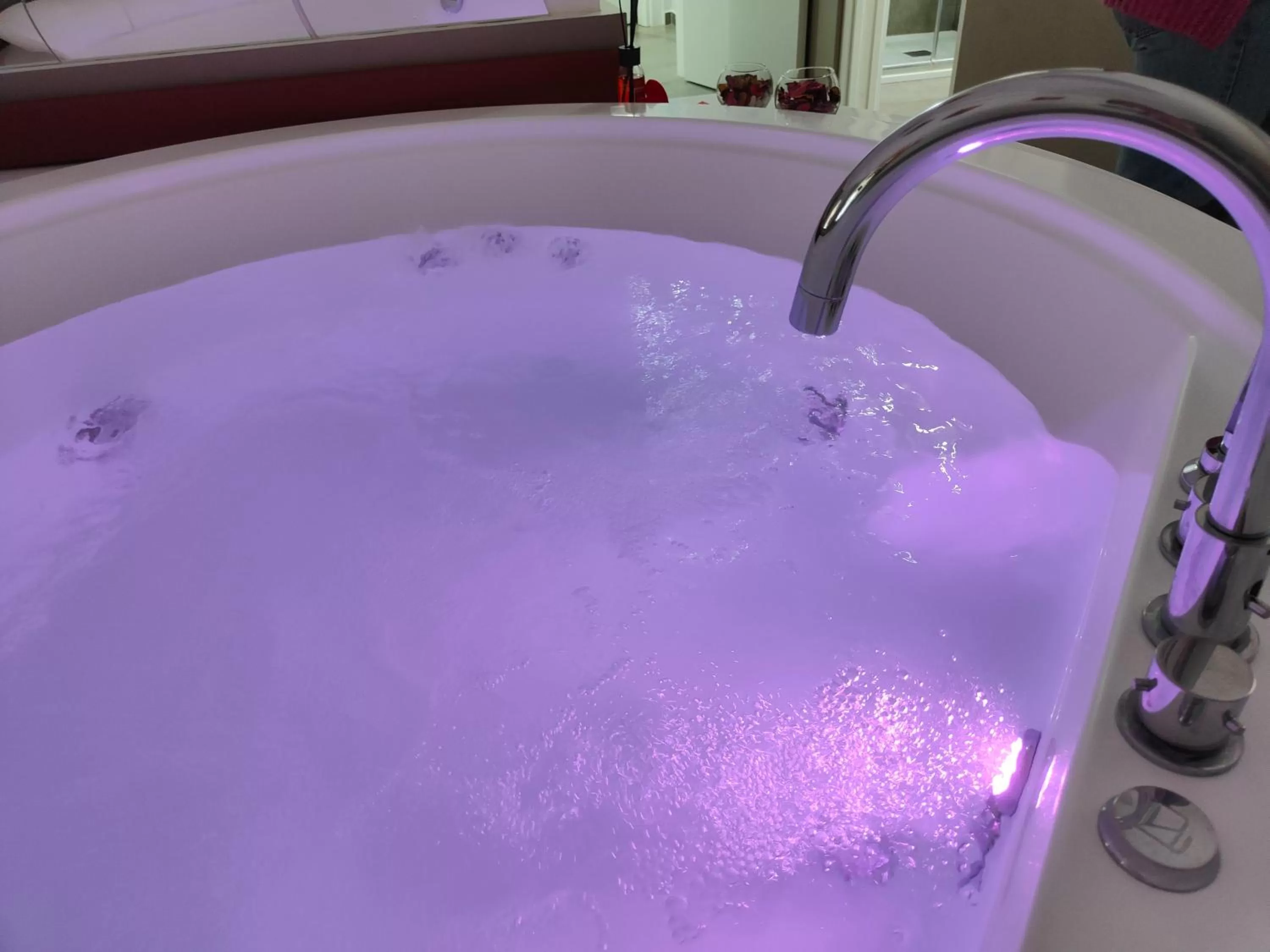 Hot Tub in Regina Margherita Suite