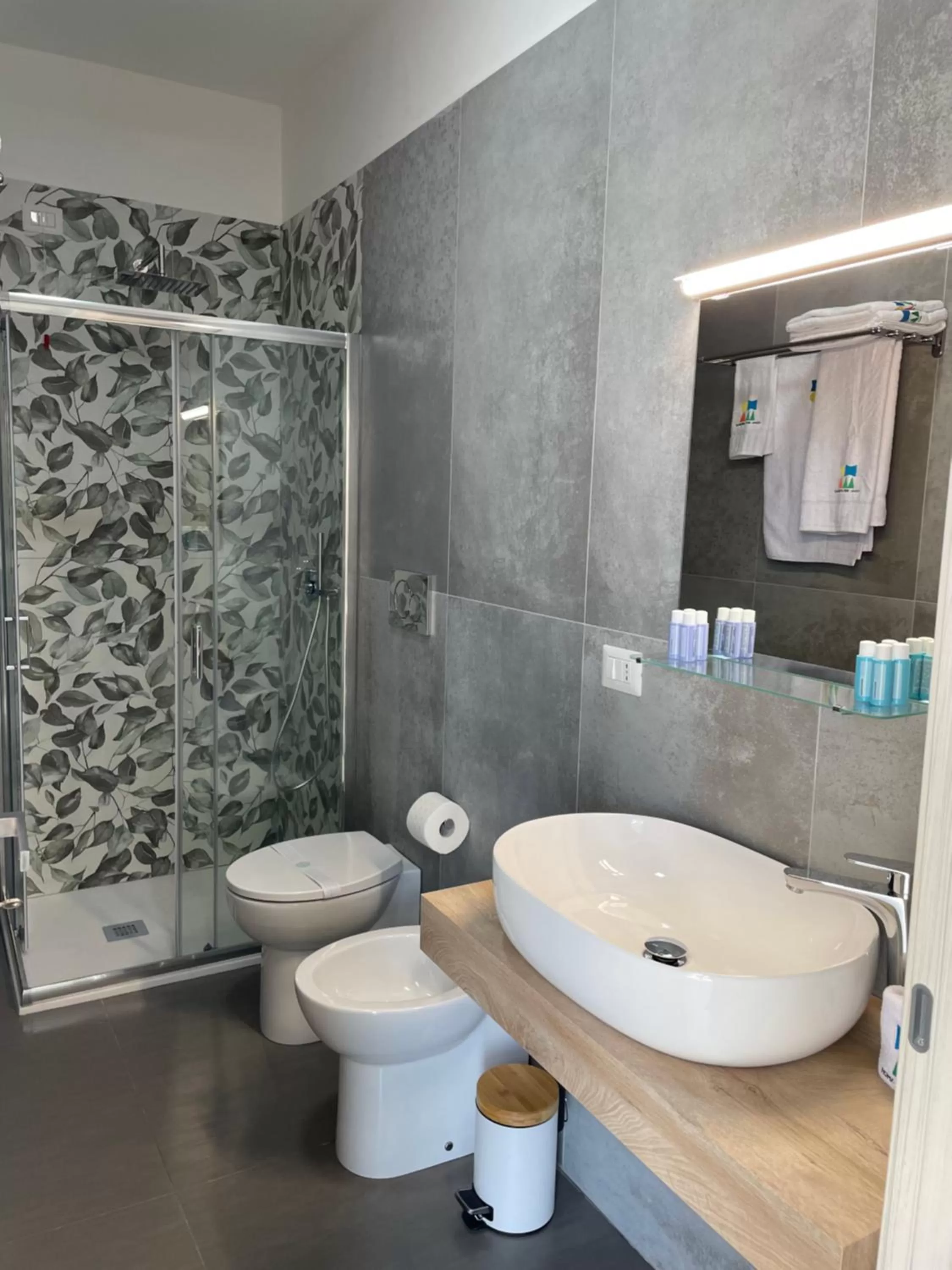 Shower, Bathroom in BeB Homa