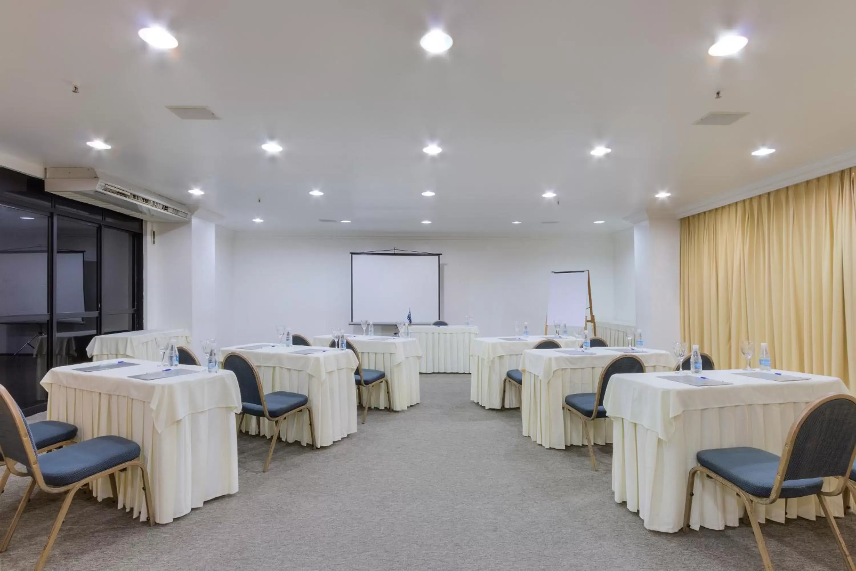 Business facilities in Tulip Inn Fortaleza