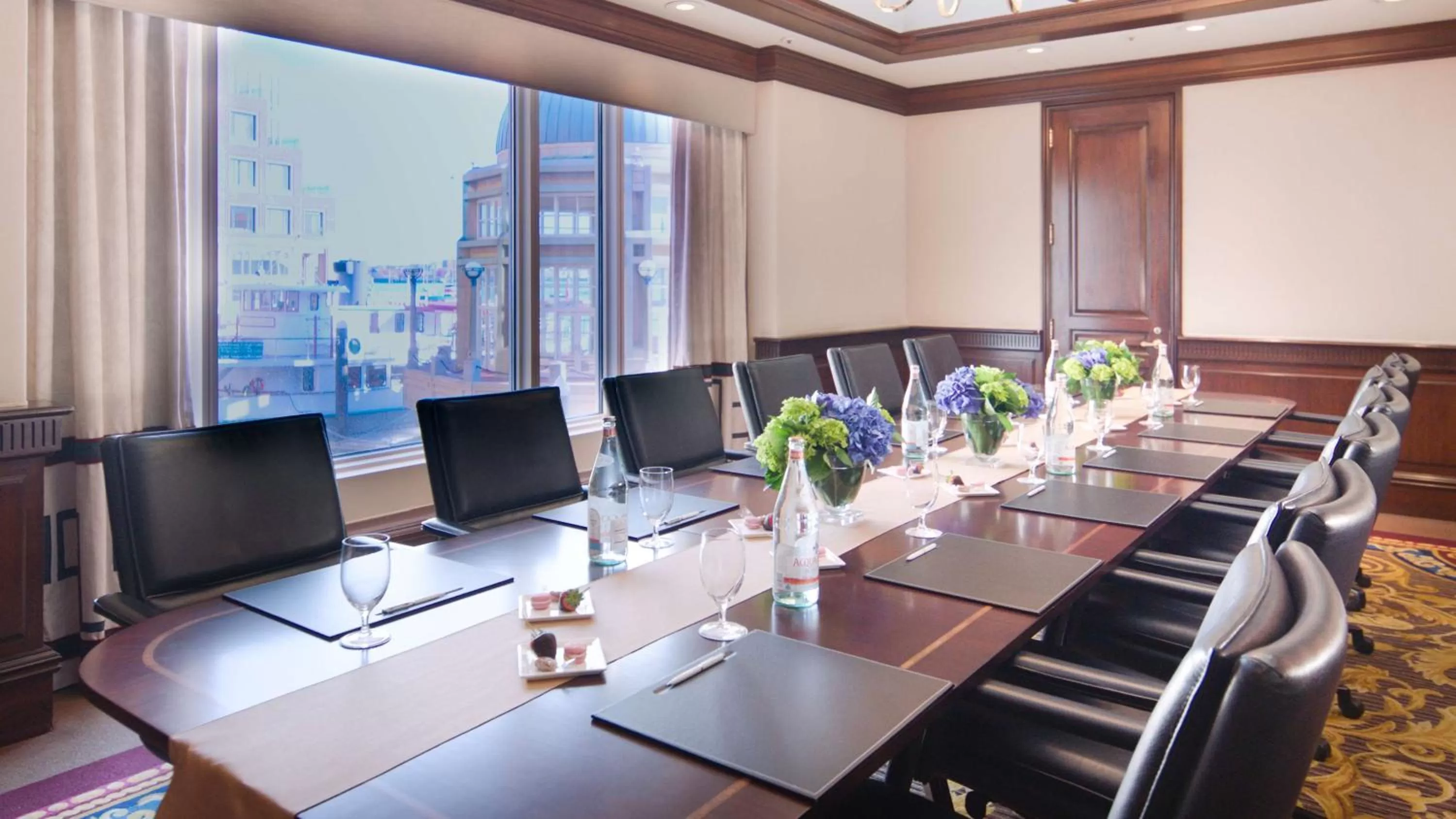 Business facilities in Boston Harbor Hotel