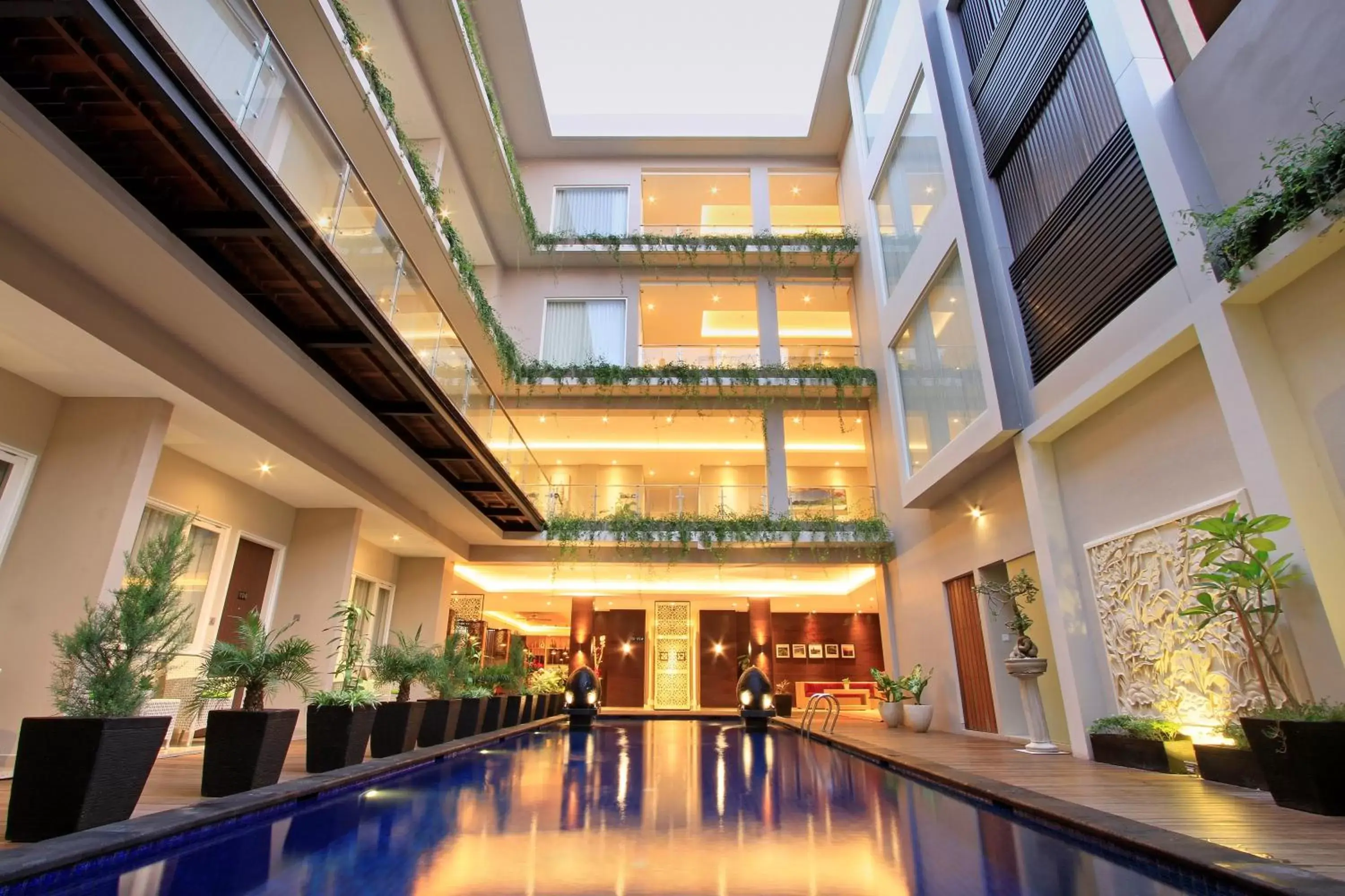 Property building, Swimming Pool in Ohana Hotel Kuta