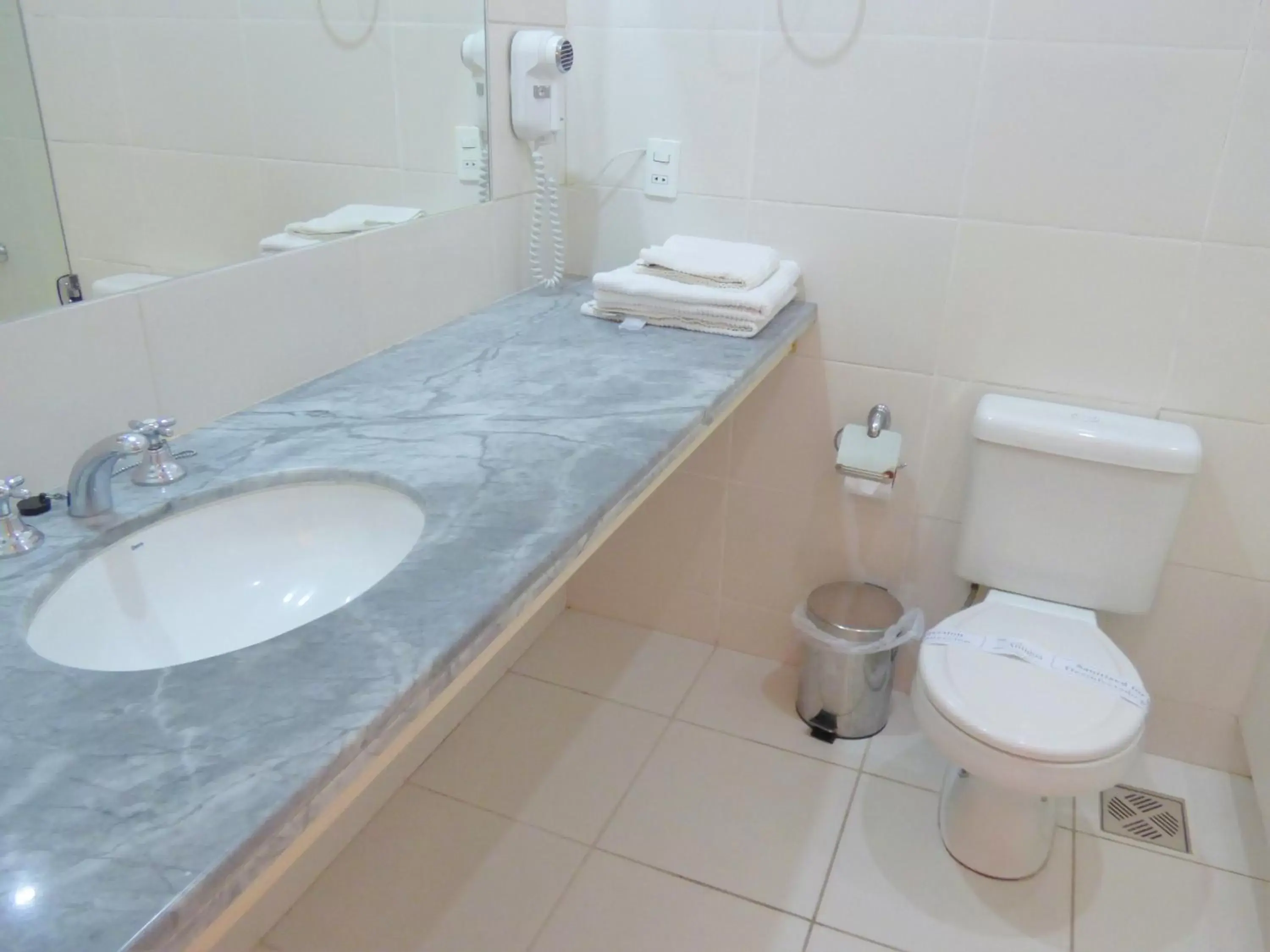 Bathroom in Hotel Villa Antigua