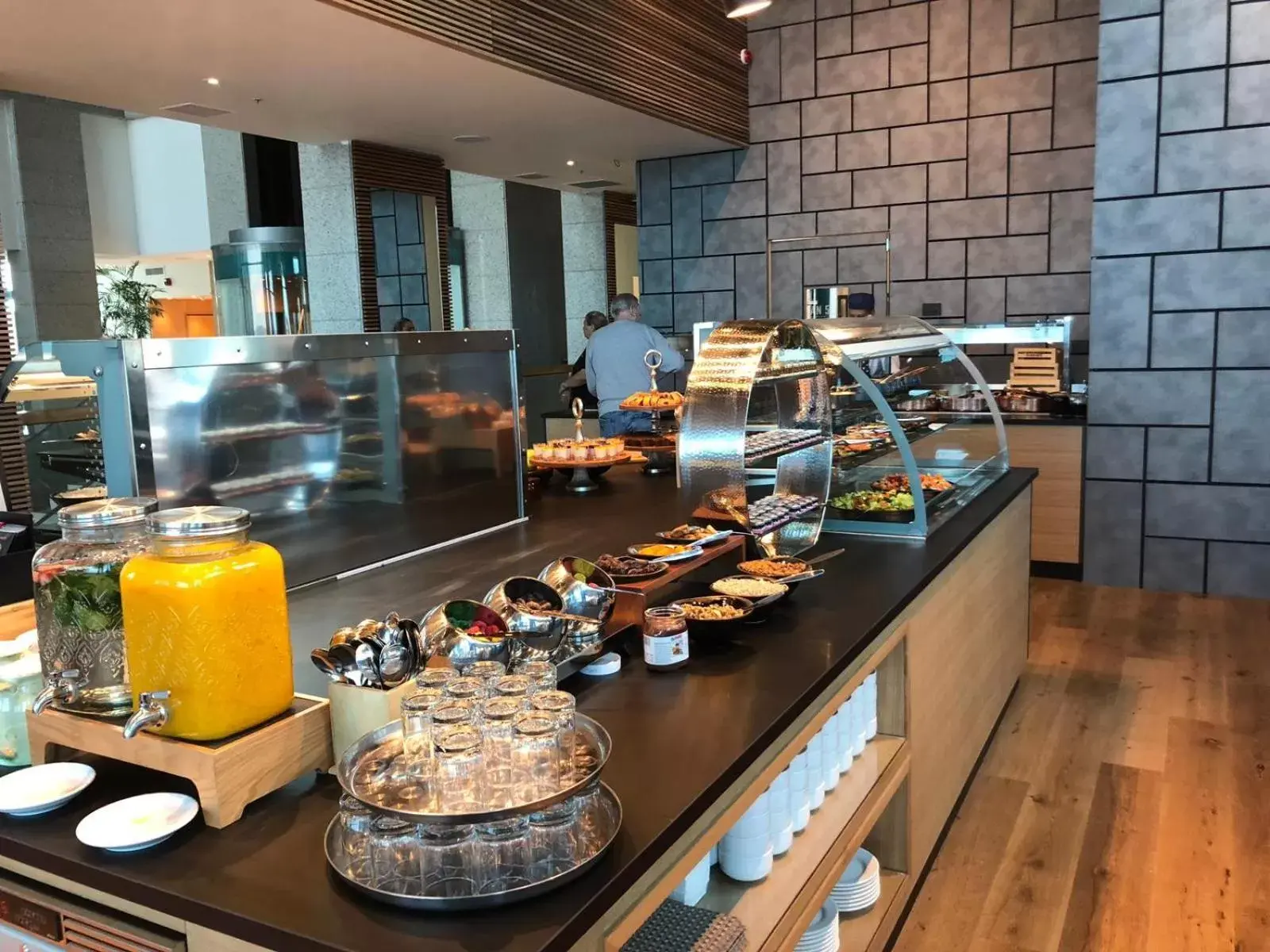 Buffet breakfast in Herbert Samuel Okeanos Suites Herzilya