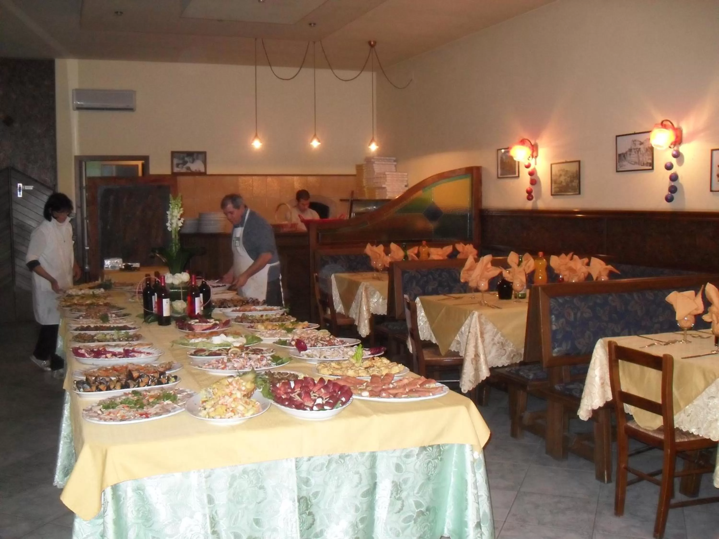 Restaurant/places to eat in Mamma Assunta