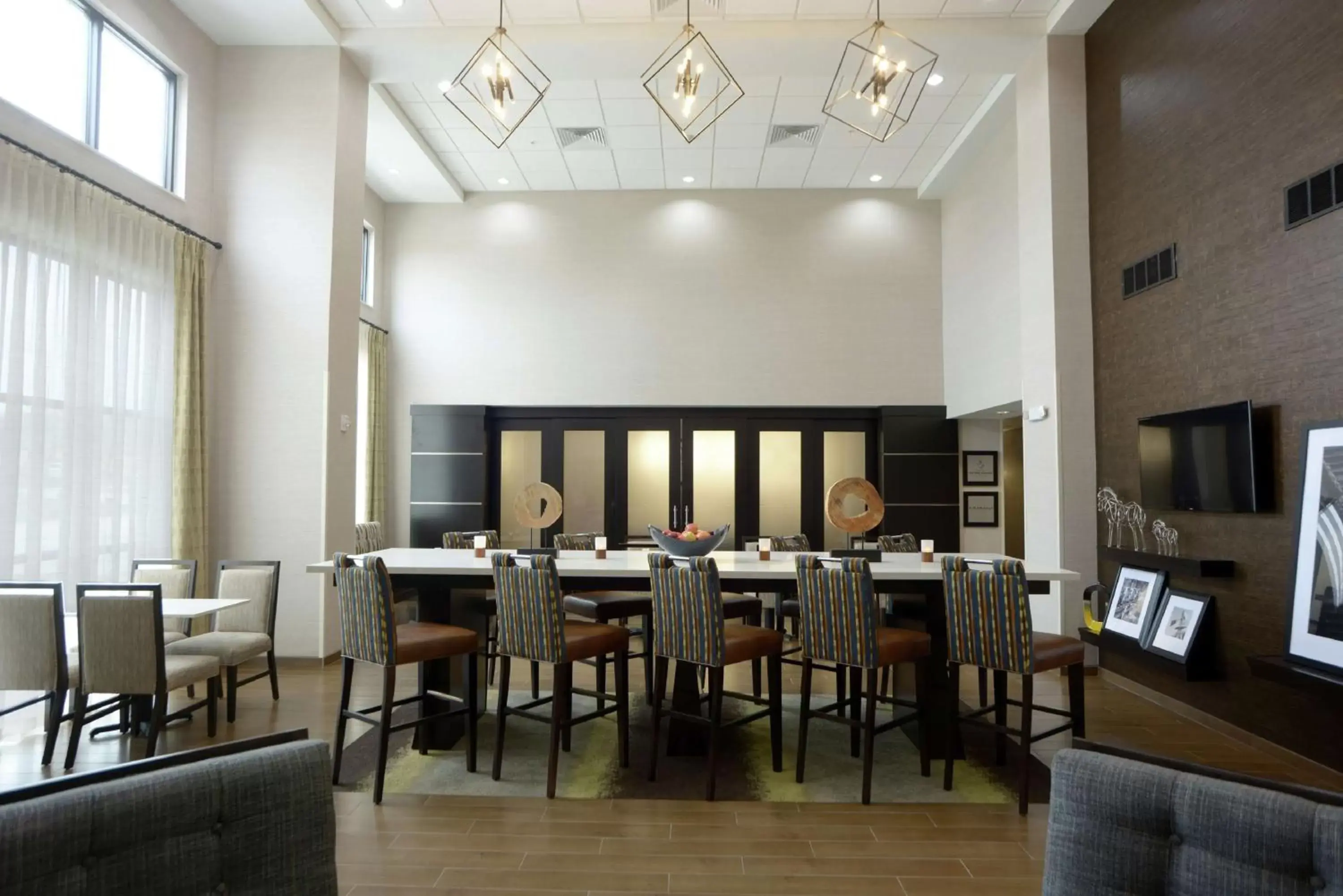 Lobby or reception, Restaurant/Places to Eat in Hampton Inn & Suites Ponca City