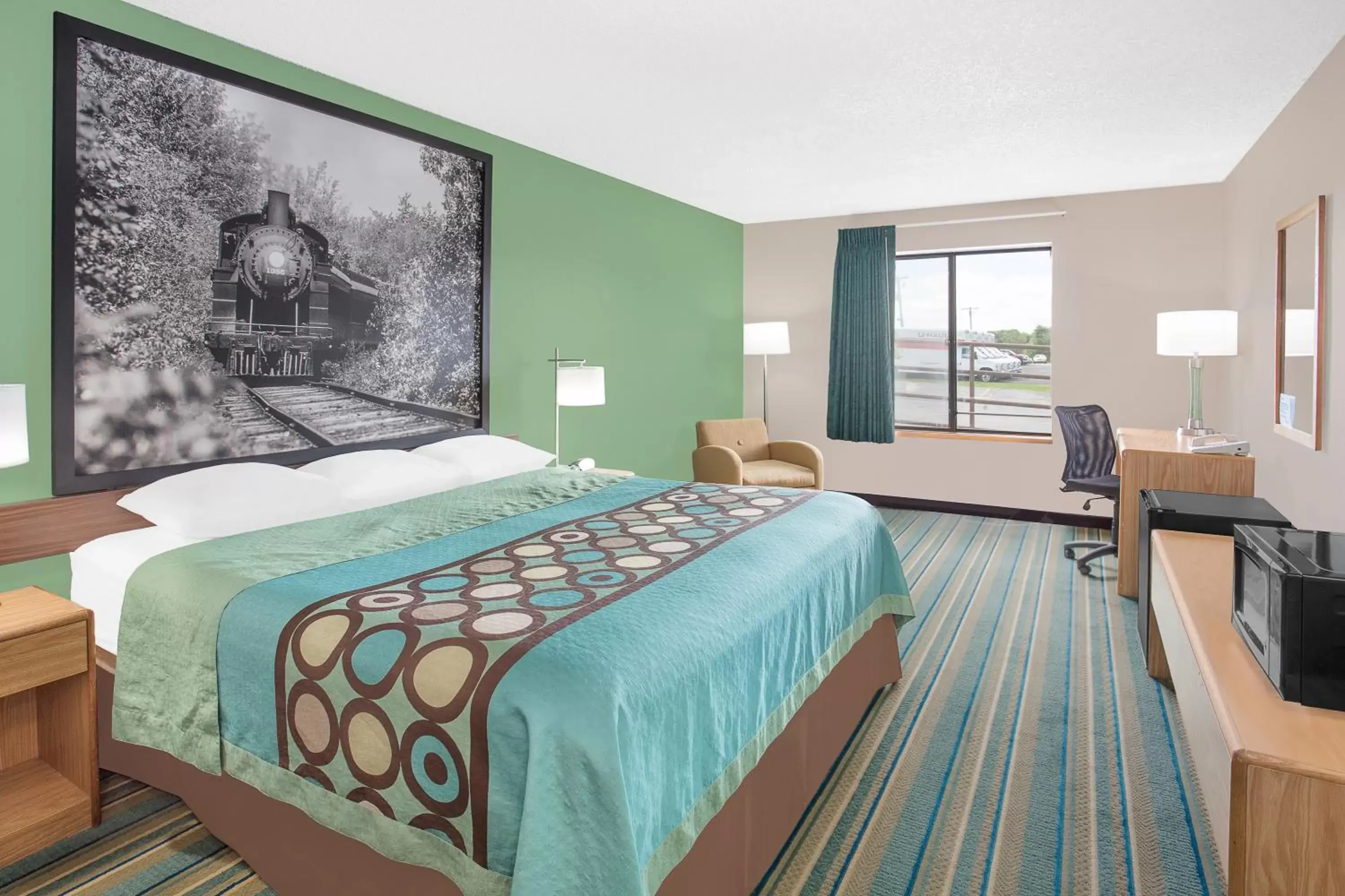 Photo of the whole room, Bed in Super 8 by Wyndham Beaver Dam