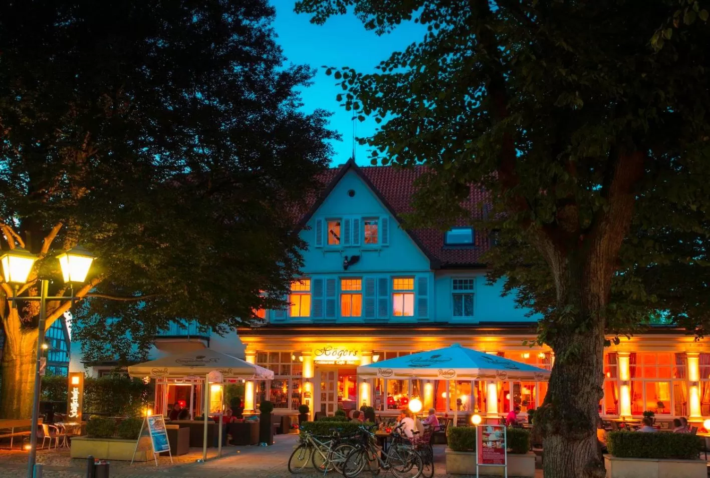 Facade/entrance in Höger's Hotel & Restaurant