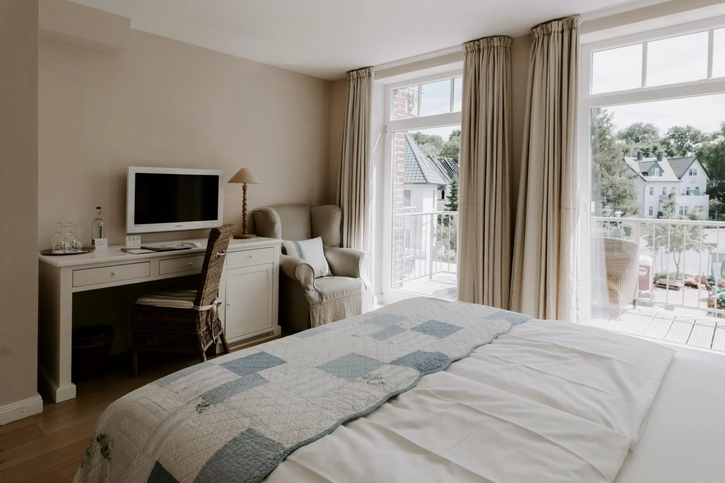 Double Room - Land Side (MS Europa) in StrandHotel Seeblick, Ostseebad Heikendorf Double Room - Land Side (MS Europa) in StrandHotel Seeblick, Ostseebad Heikendorf