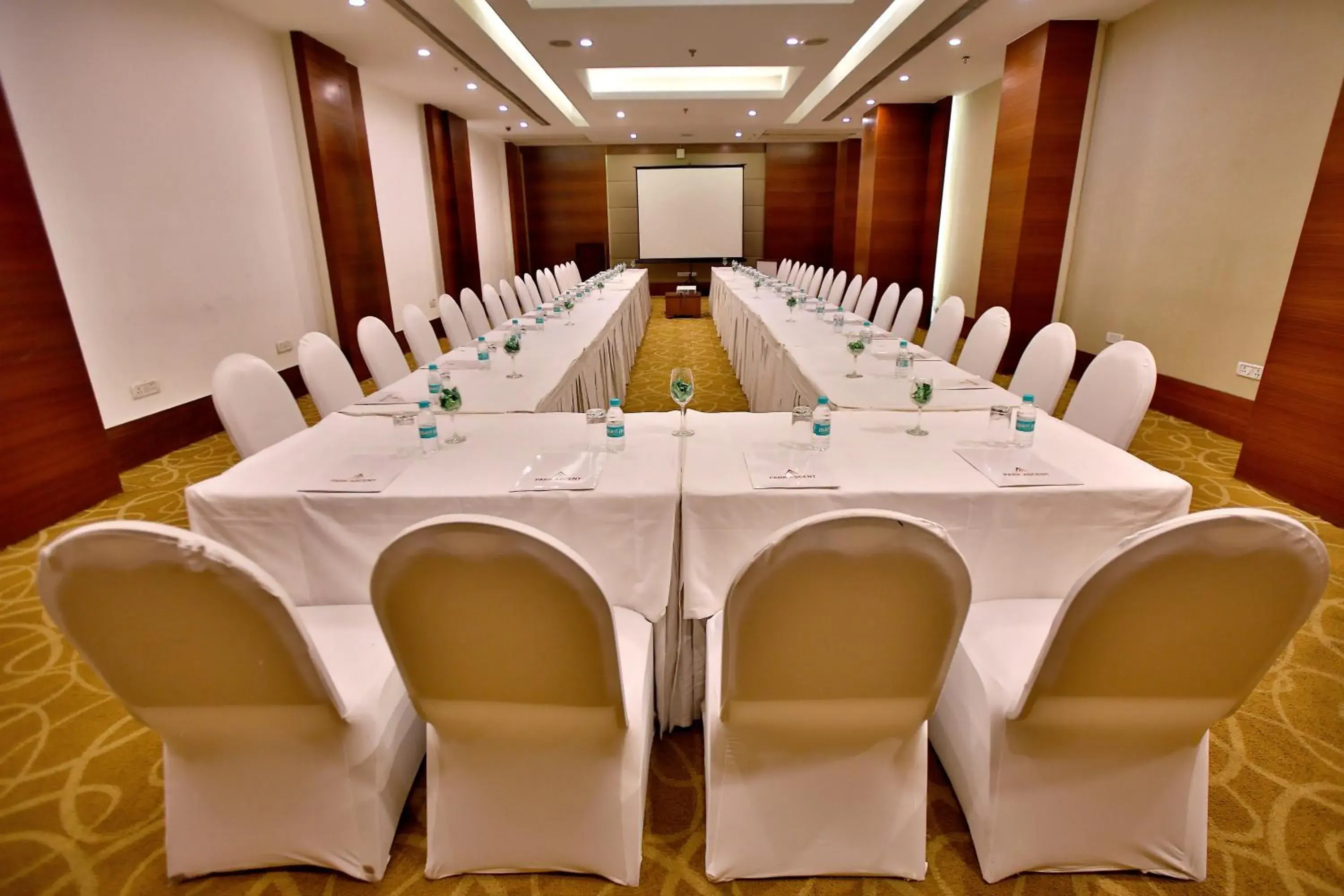 Meeting/conference room in Park Ascent Hotel