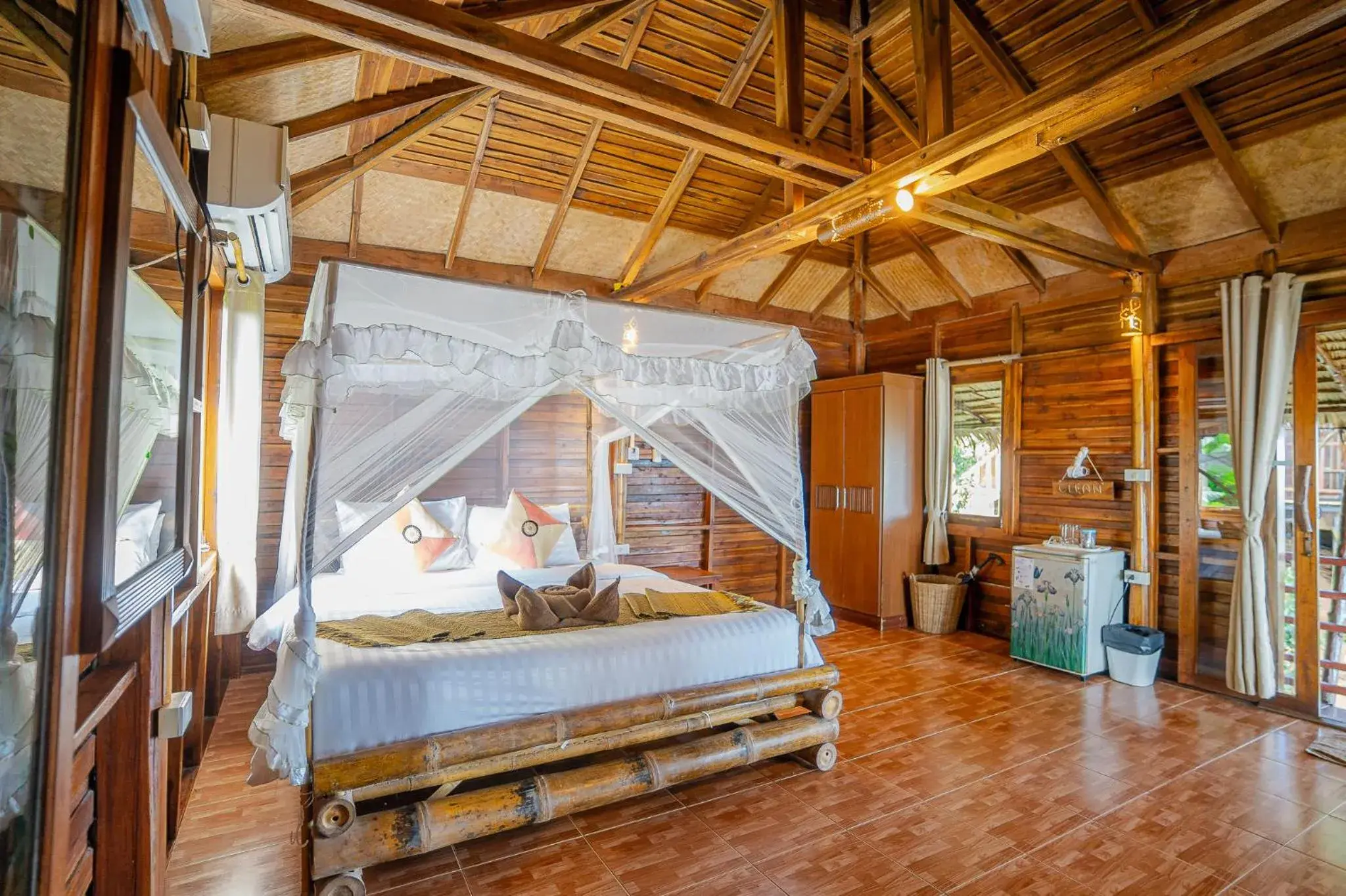 Bedroom, Bunk Bed in Koh Jum Resort