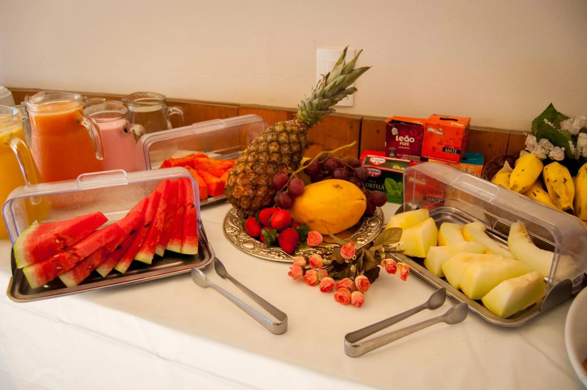 Breakfast in Refron du Mar Pousada Paraty