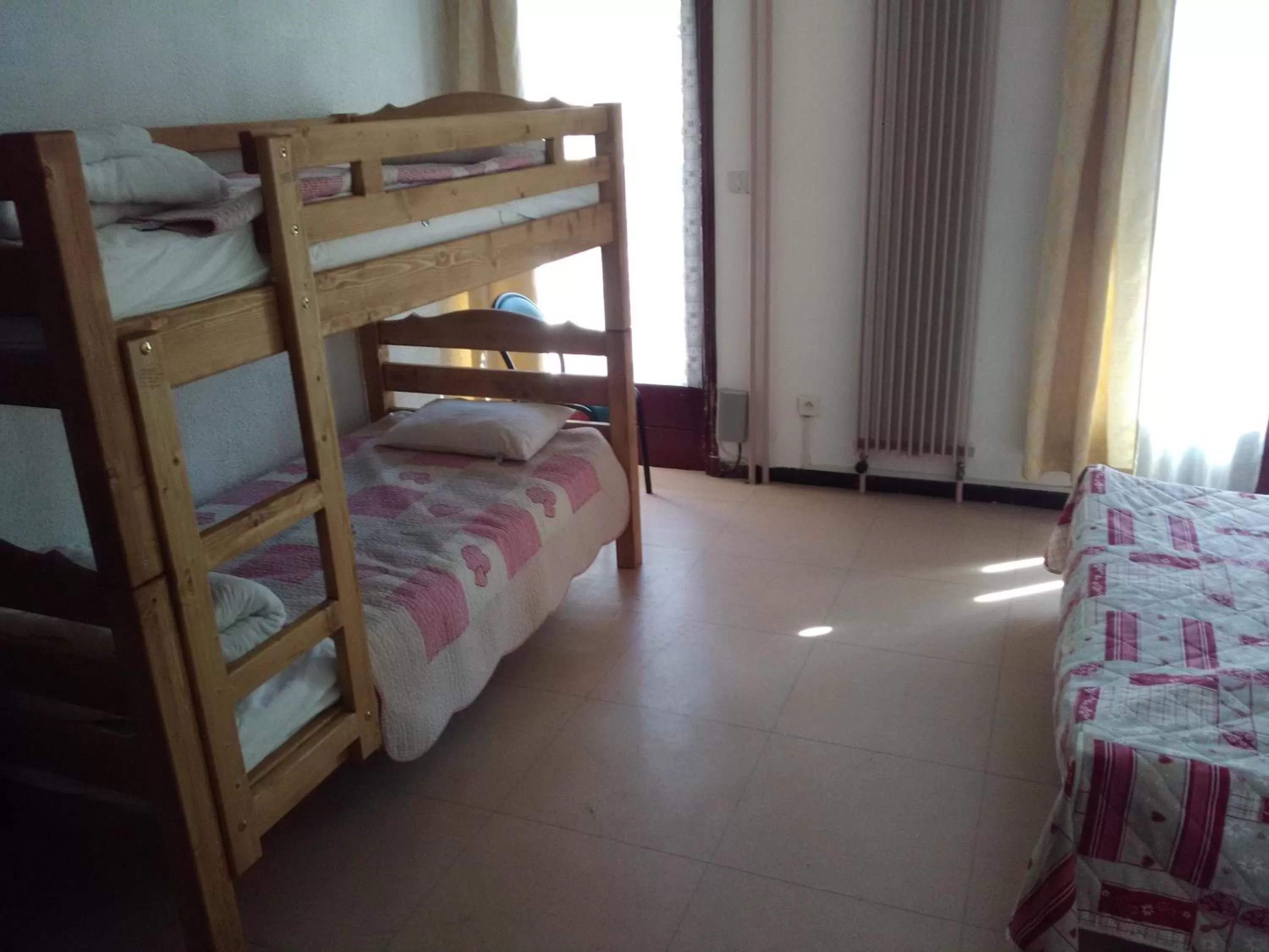 Bed in Cap Verb Guillestre