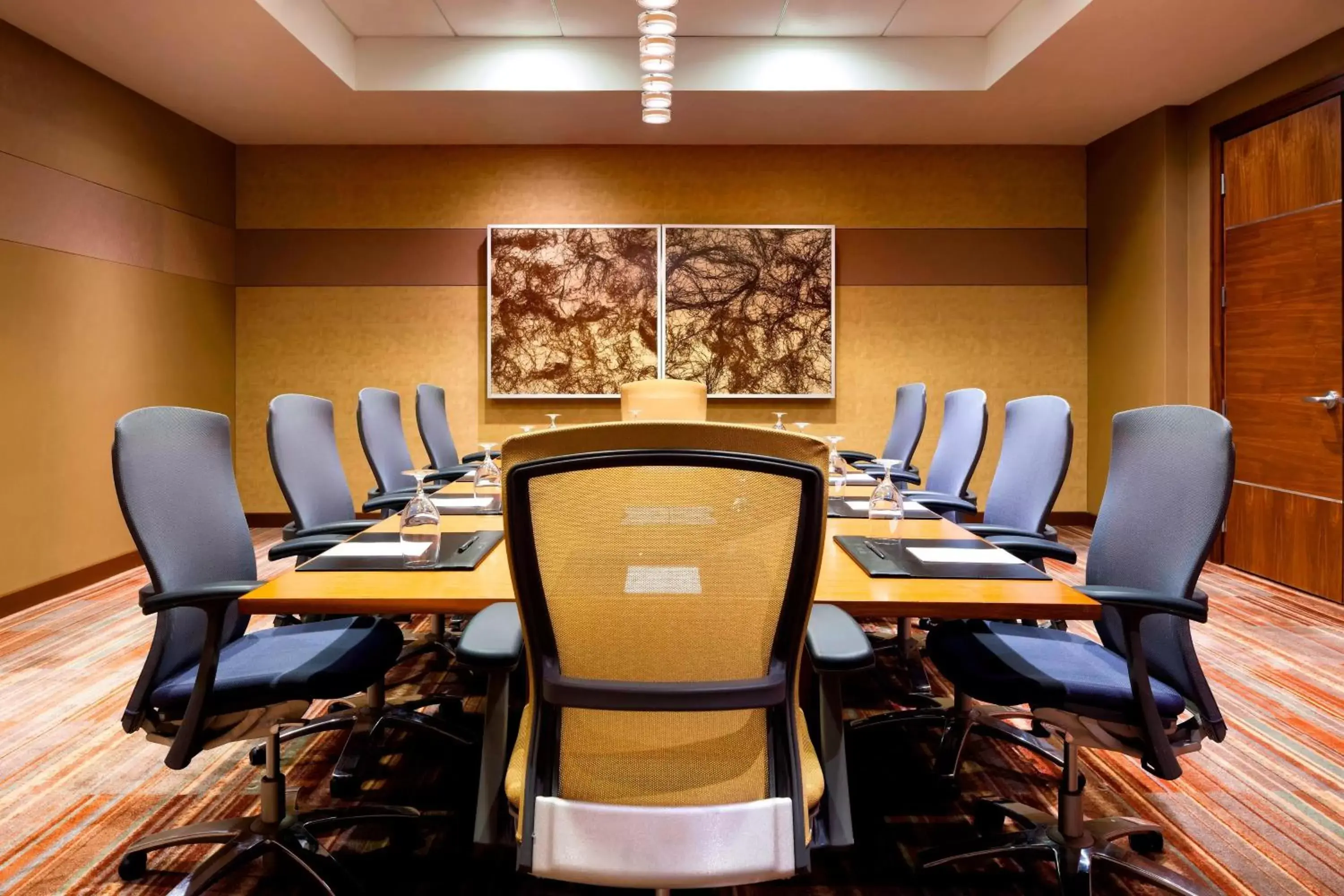 Meeting/conference room, Business Area/Conference Room in The Westin Ottawa