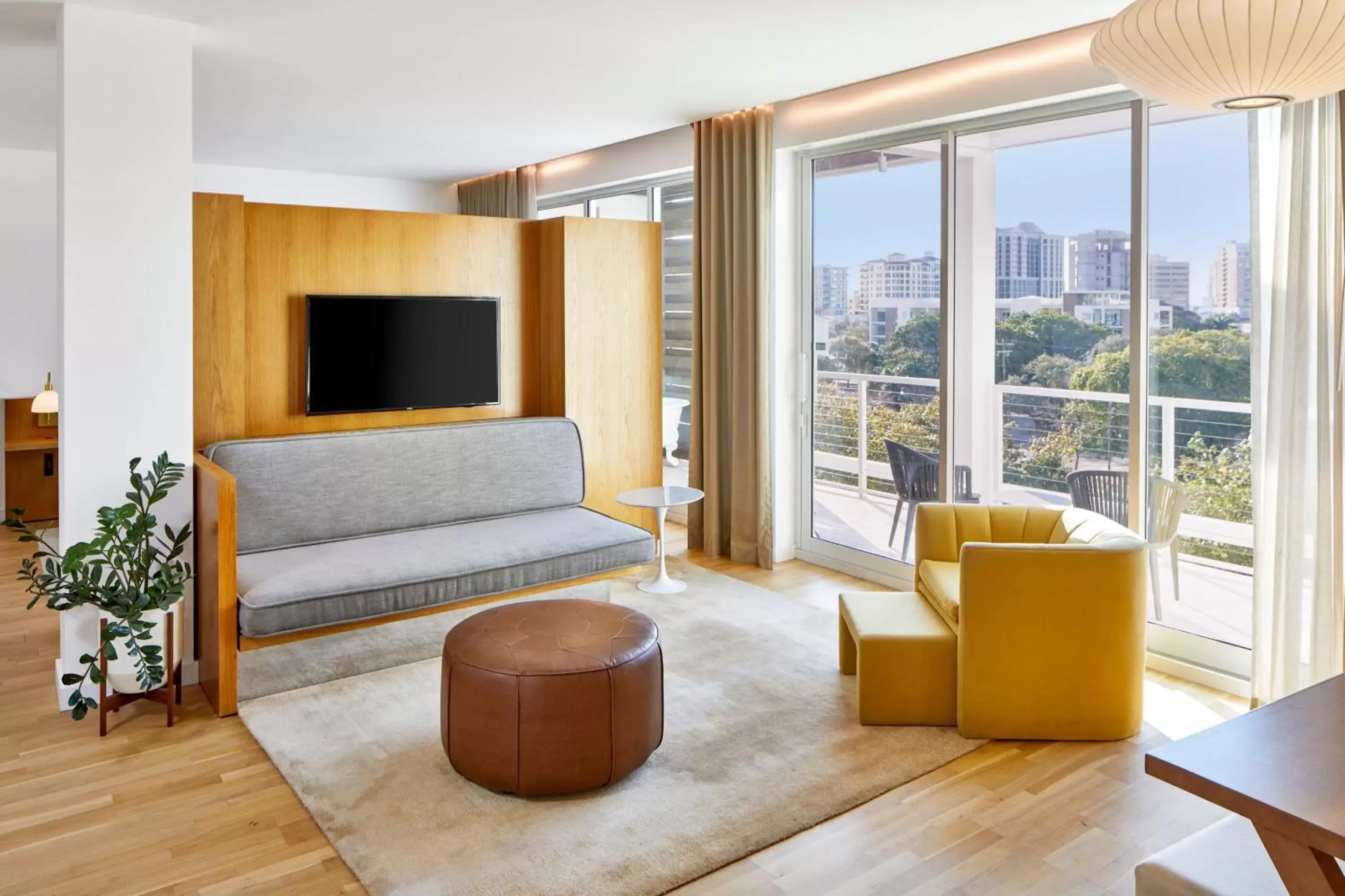 Living room, Seating Area in The Sarasota Modern, a Tribute Portfolio Hotel