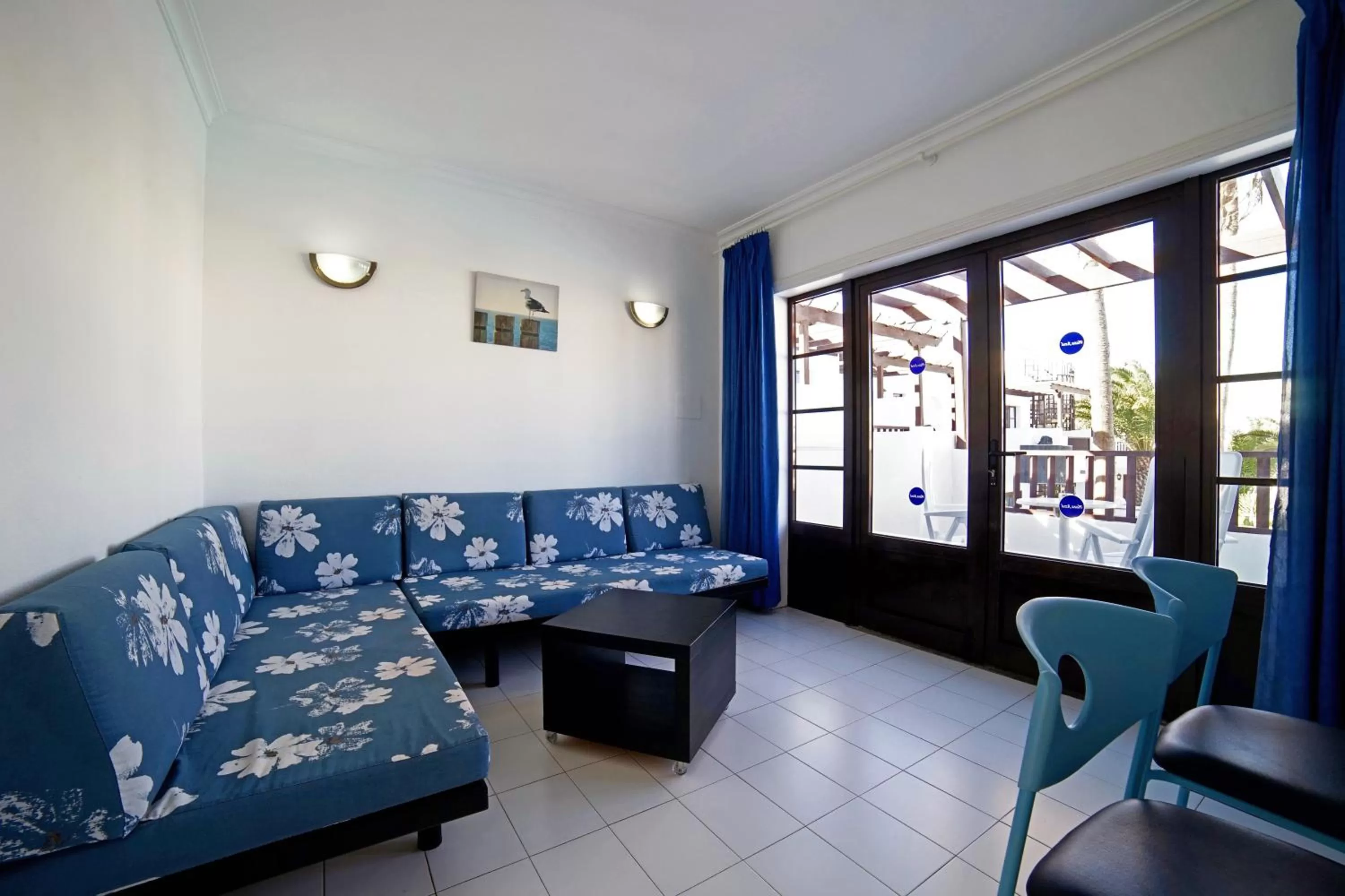 Living room in Plaza Azul