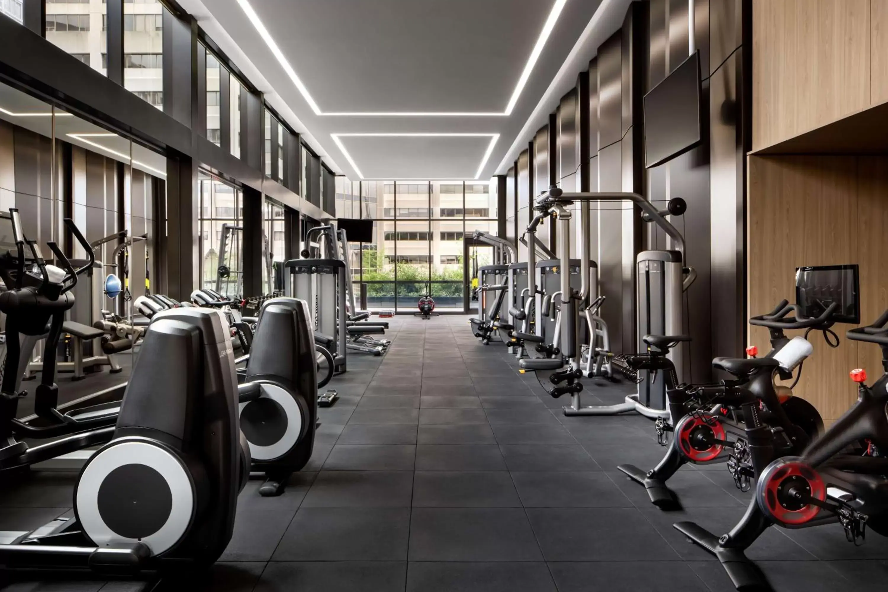 Fitness centre/facilities, Fitness Center/Facilities in Park Hyatt Toronto