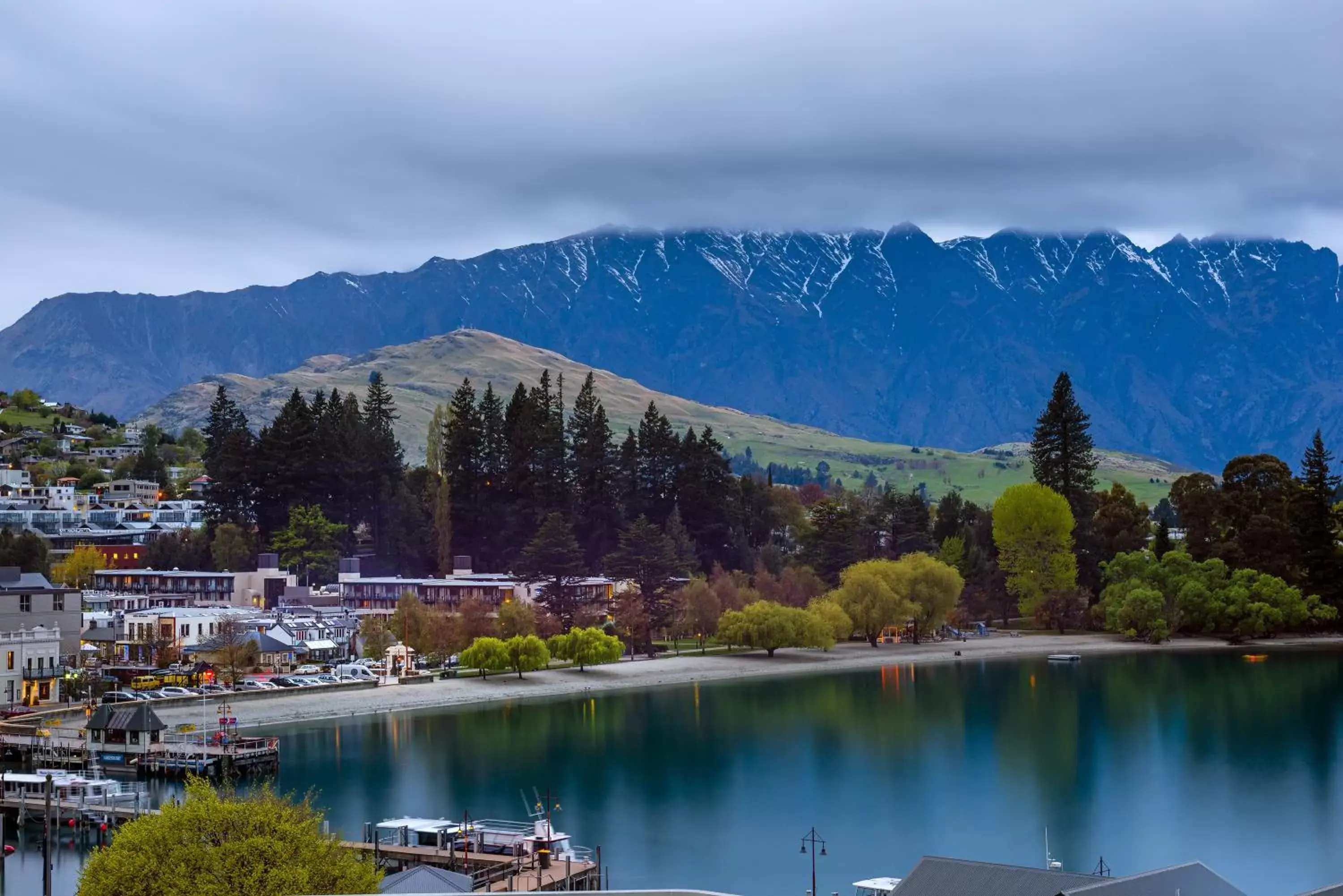Mountain view in Novotel Queenstown Lakeside