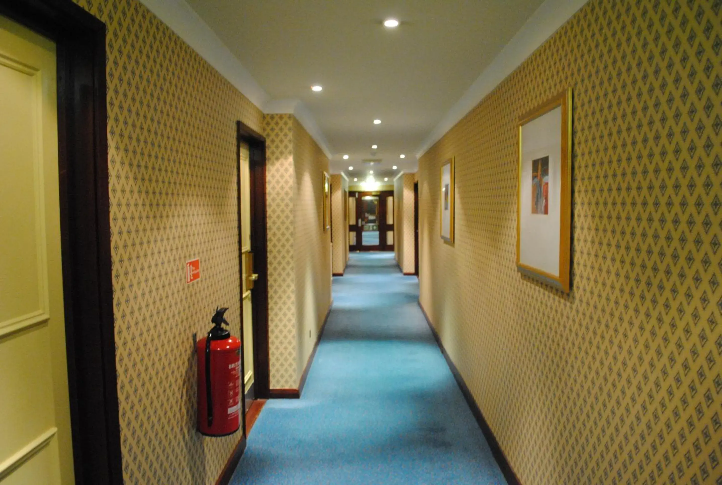 Lobby or reception in Best Western Ipswich Hotel