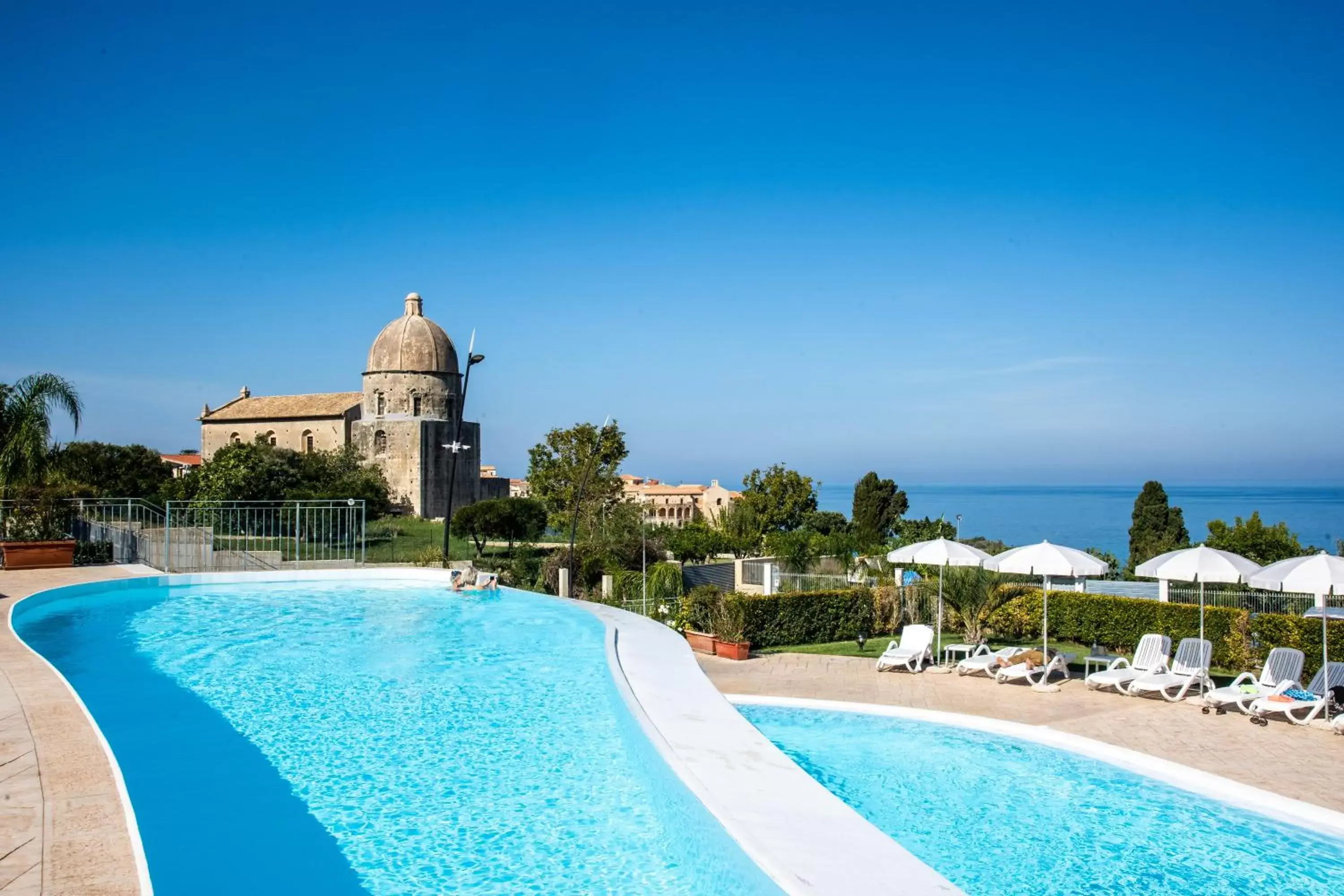 Swimming Pool in Sentido Michelizia Tropea Resort