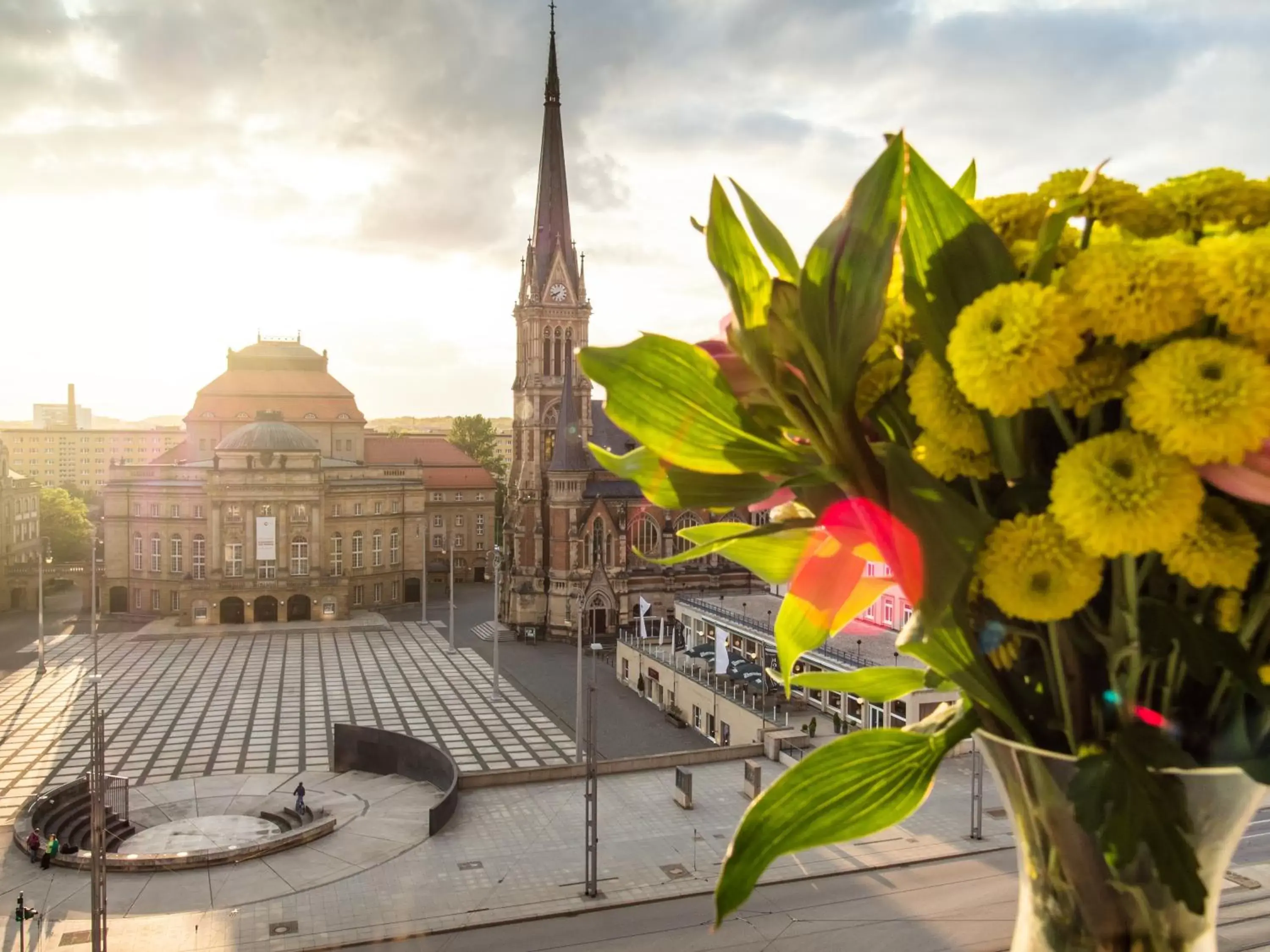 Landmark view in Hotel an der Oper