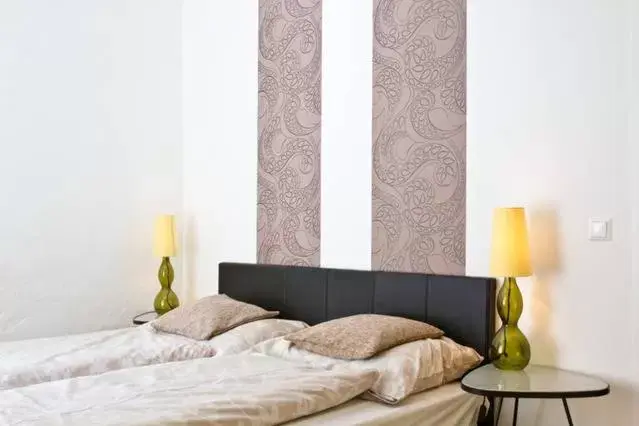 Budget Double Room in Minihotel Graz Budget Double Room in Minihotel Graz