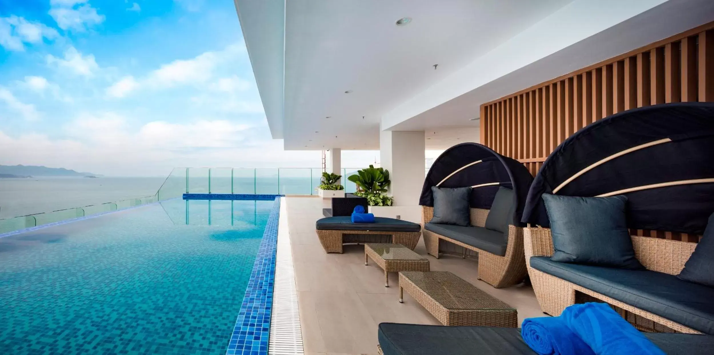 sunbed, Swimming Pool in Nagar Hotel Nha Trang