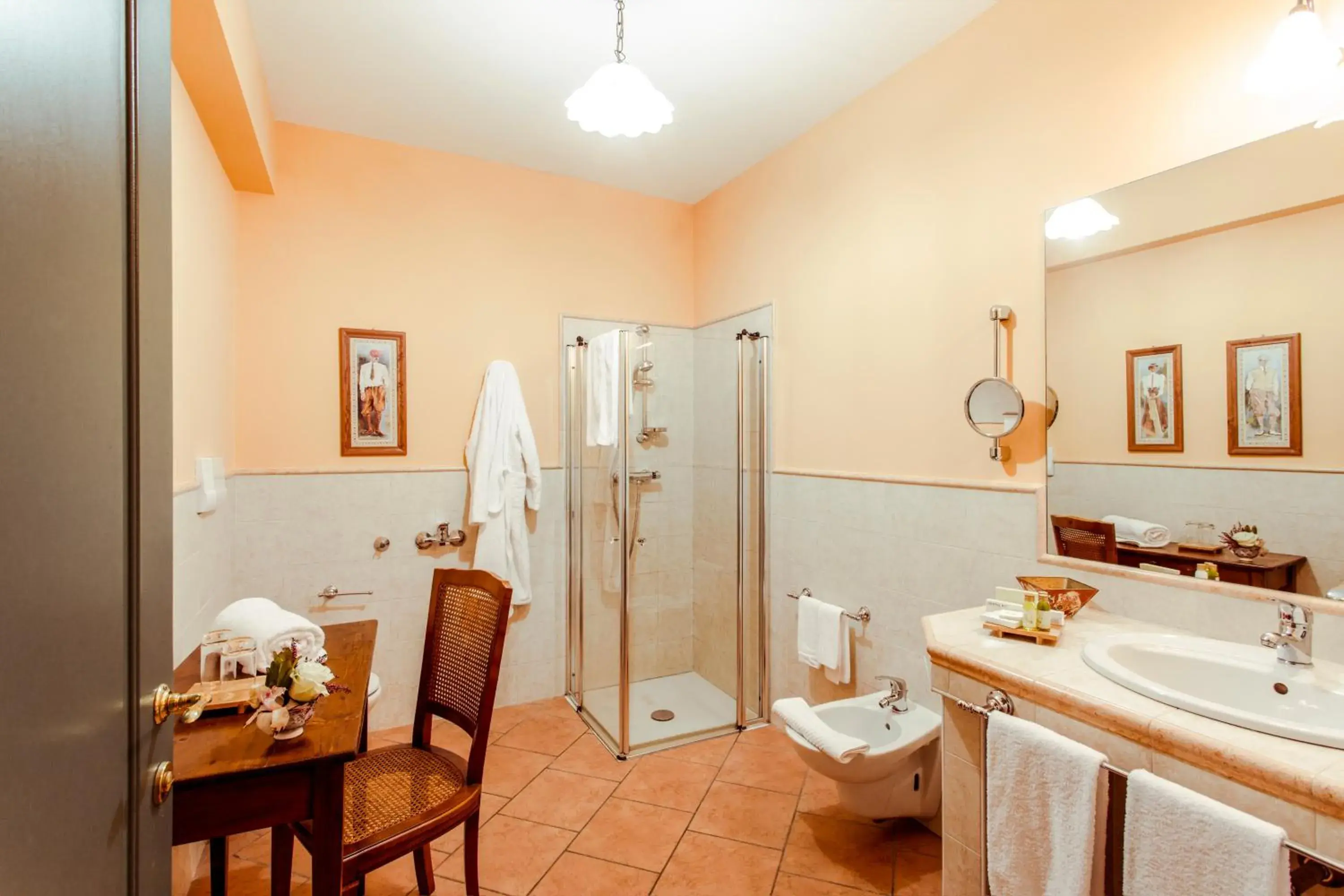 Bathroom in Boutique Hotel Villa Sostaga