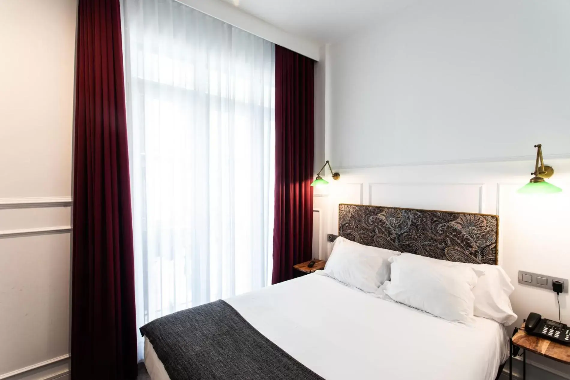 Bed in Hotel Trueba