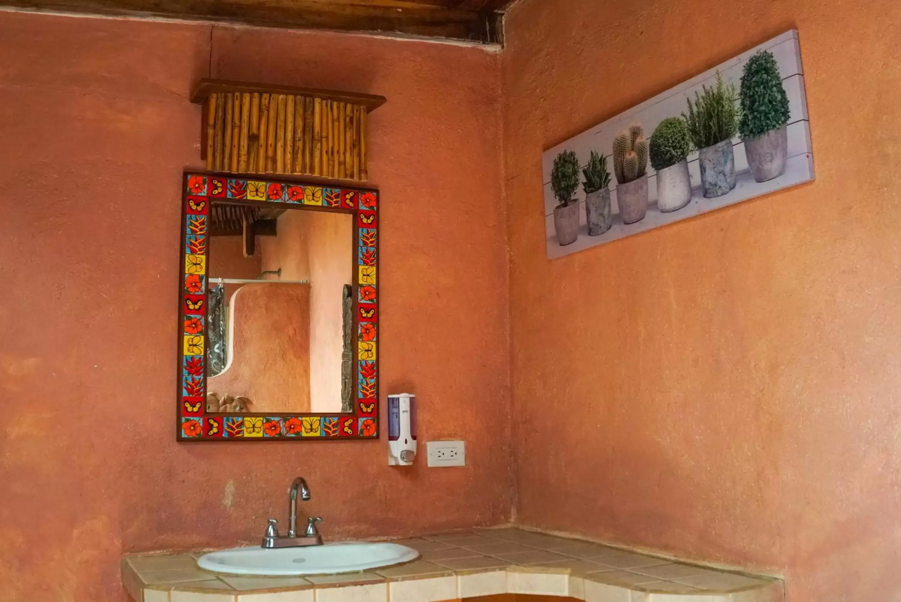 Bathroom in Hotel Boruca Tamarindo