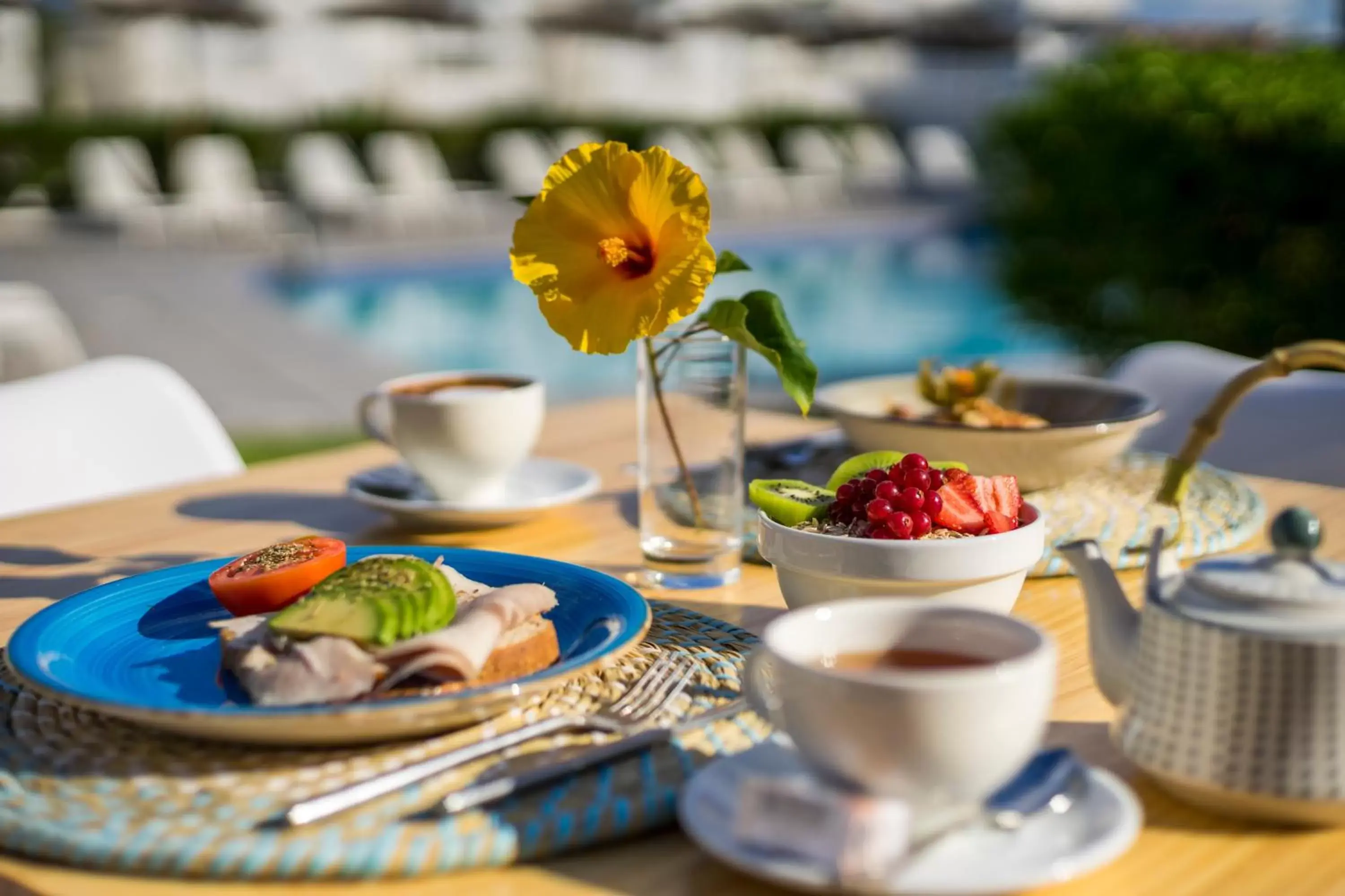 Buffet breakfast in Camelina Suites Buffet breakfast in Camelina Suites