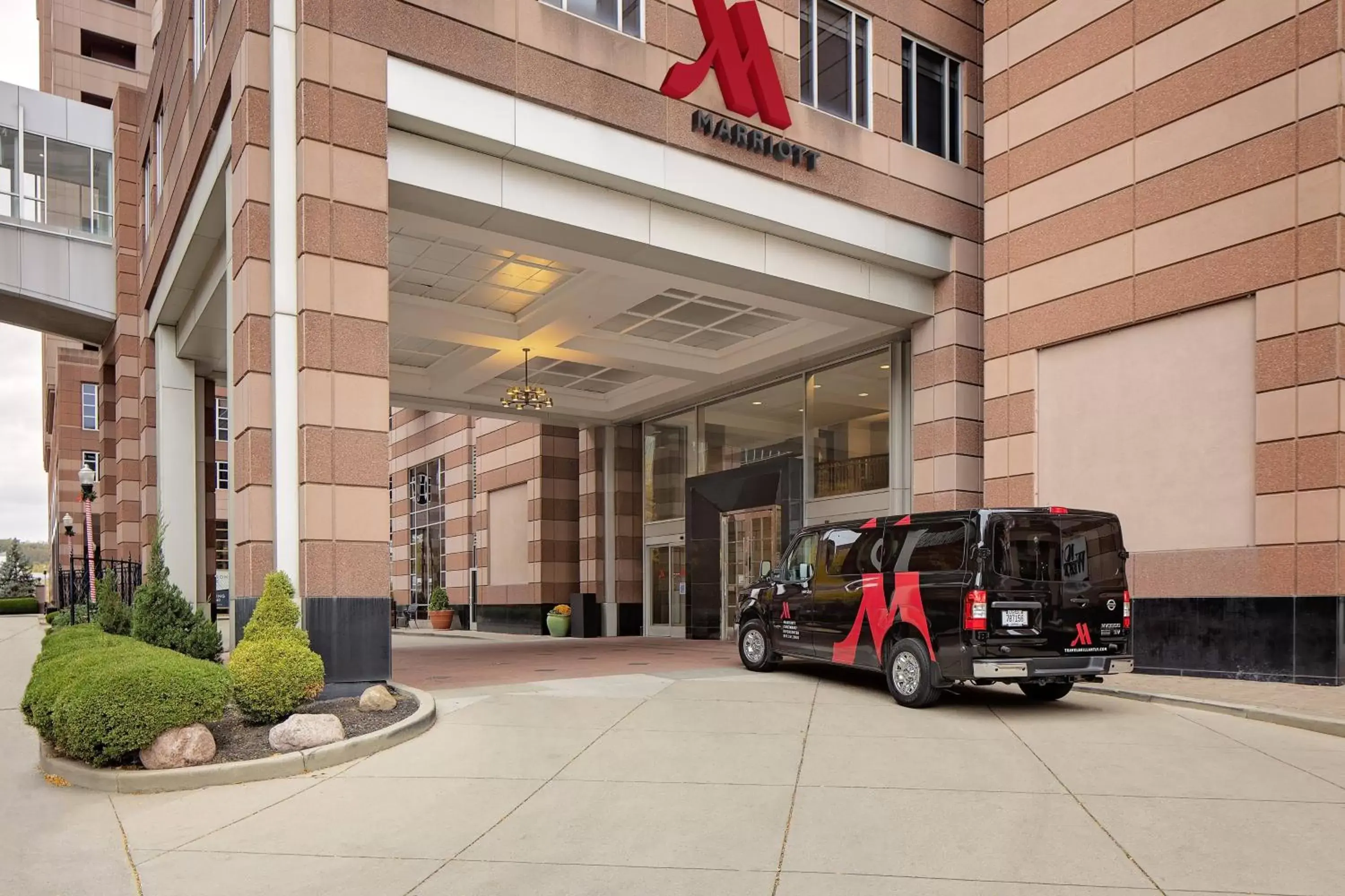 Property building in Cincinnati Marriott at RiverCenter