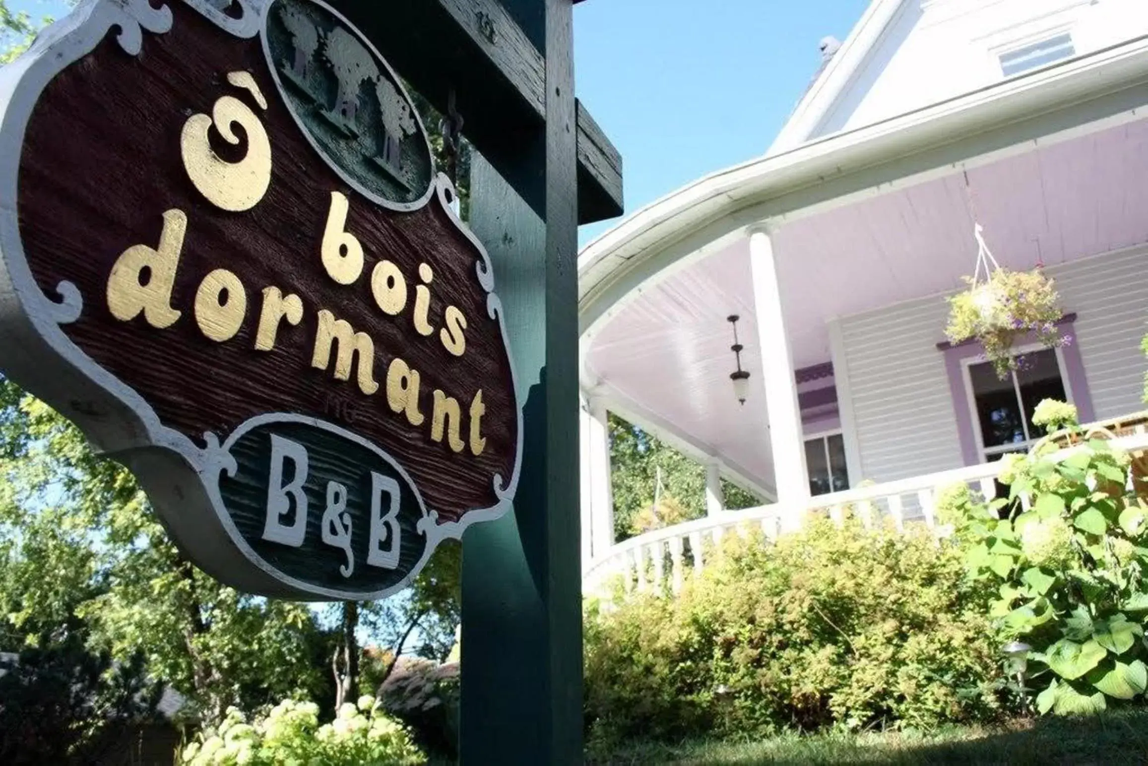 Facade/entrance, Property Logo/Sign in Ô Bois Dormant B&B