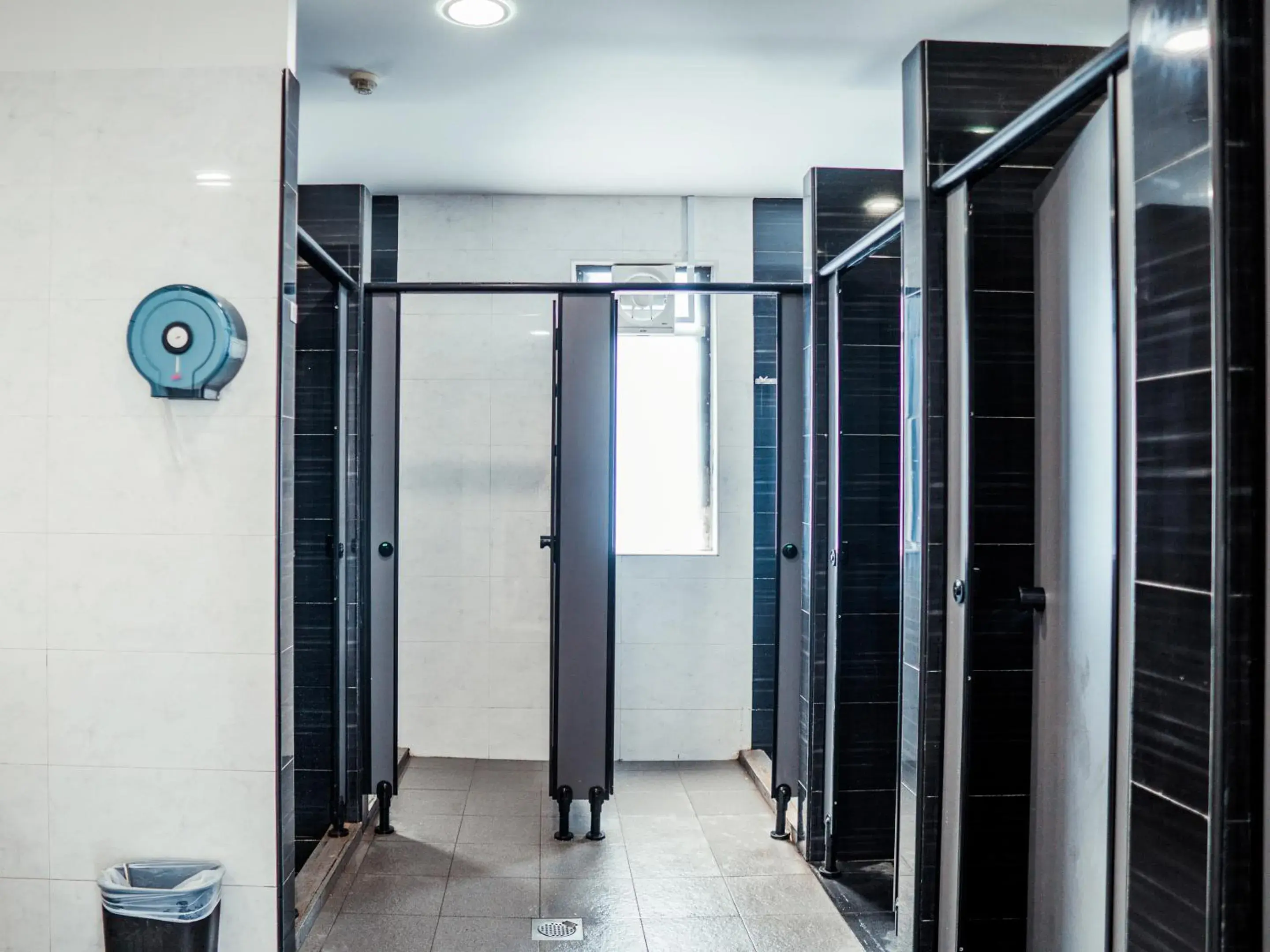 Toilet, Bathroom in BEAT. Sports Hostel