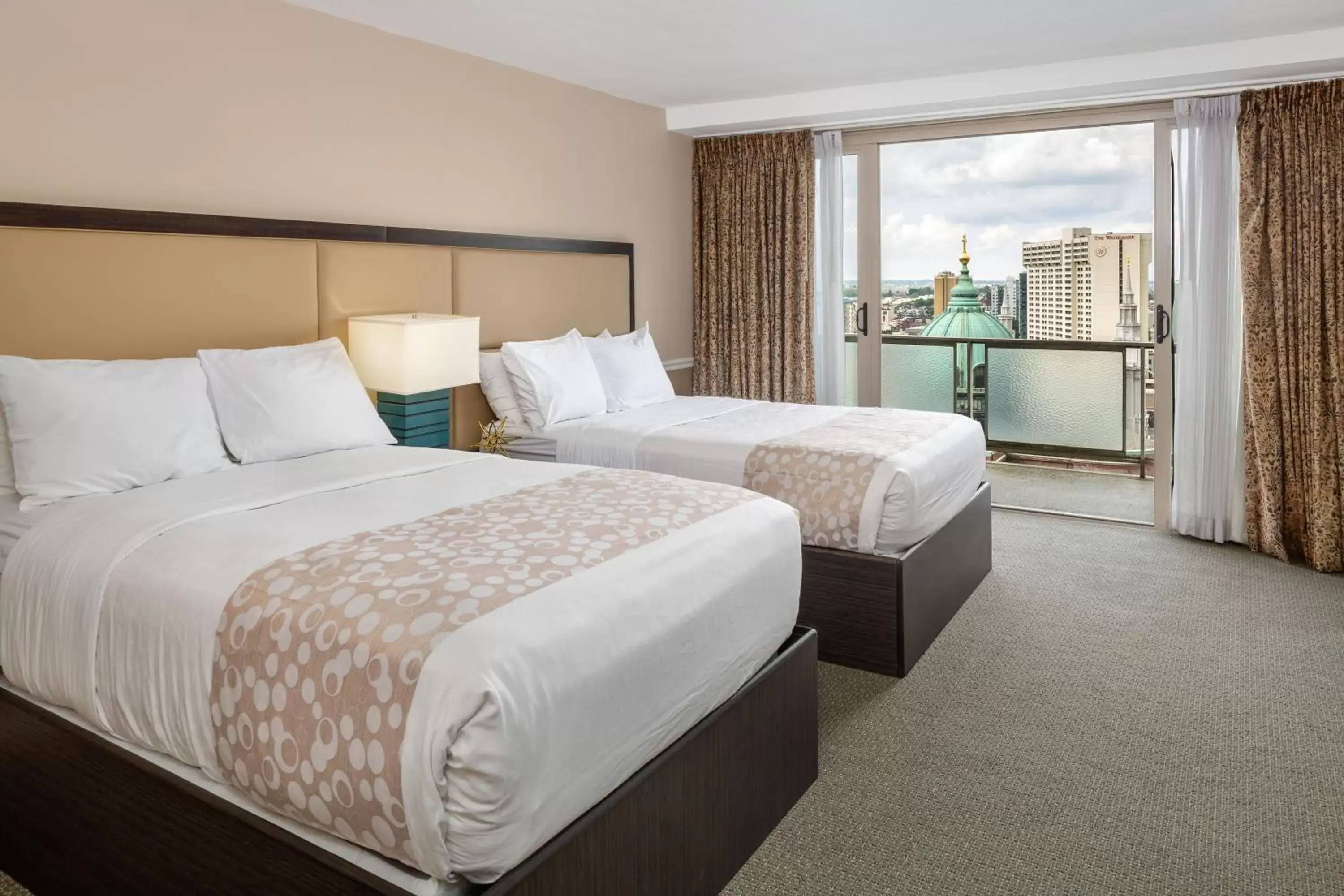Bedroom, Bed in The Windsor Suites Philadelphia