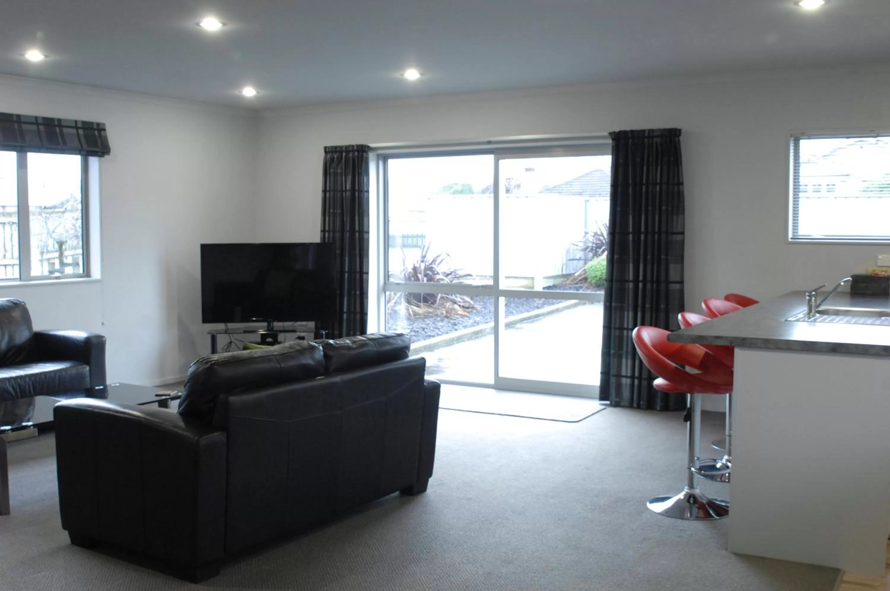 Seating Area in 295 on Tay Motel