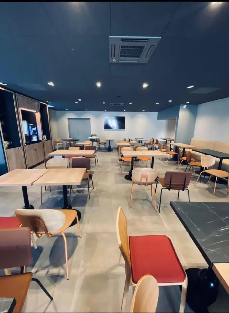 Breakfast, Restaurant/Places to Eat in ibis Styles Fontenay